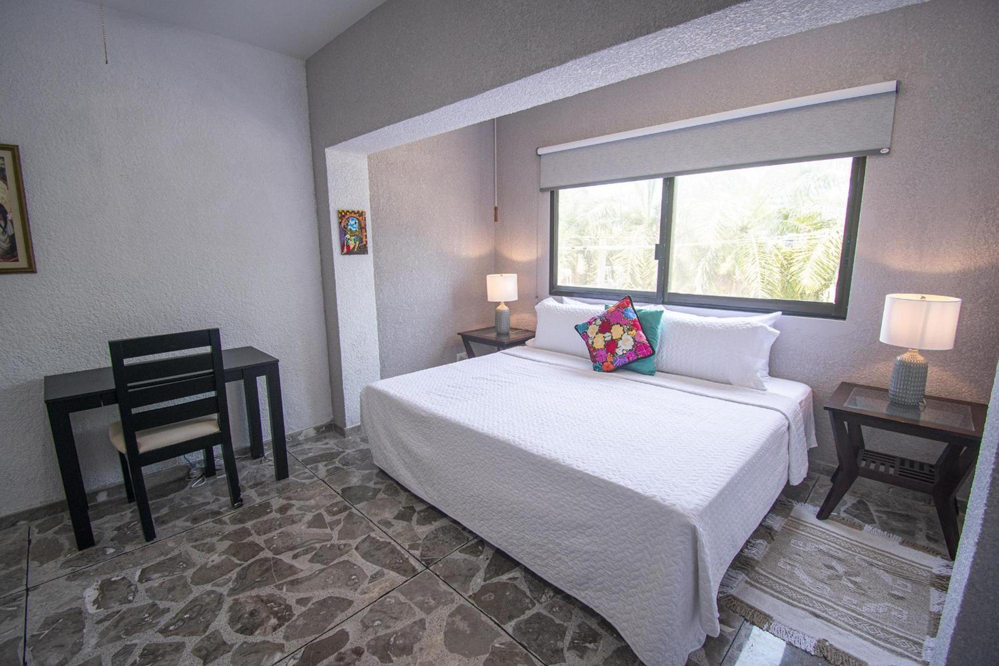 Apartment Aura With Pool *