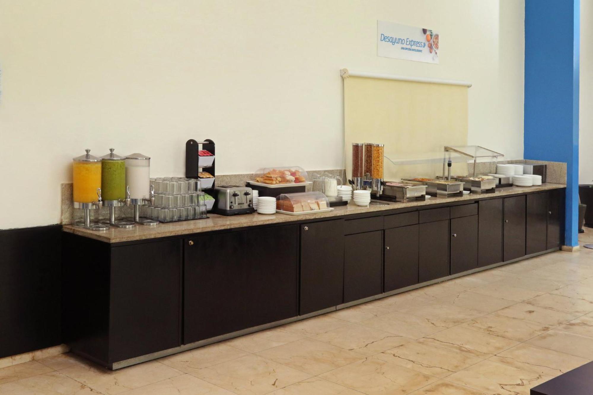 Express By Ihg 4*