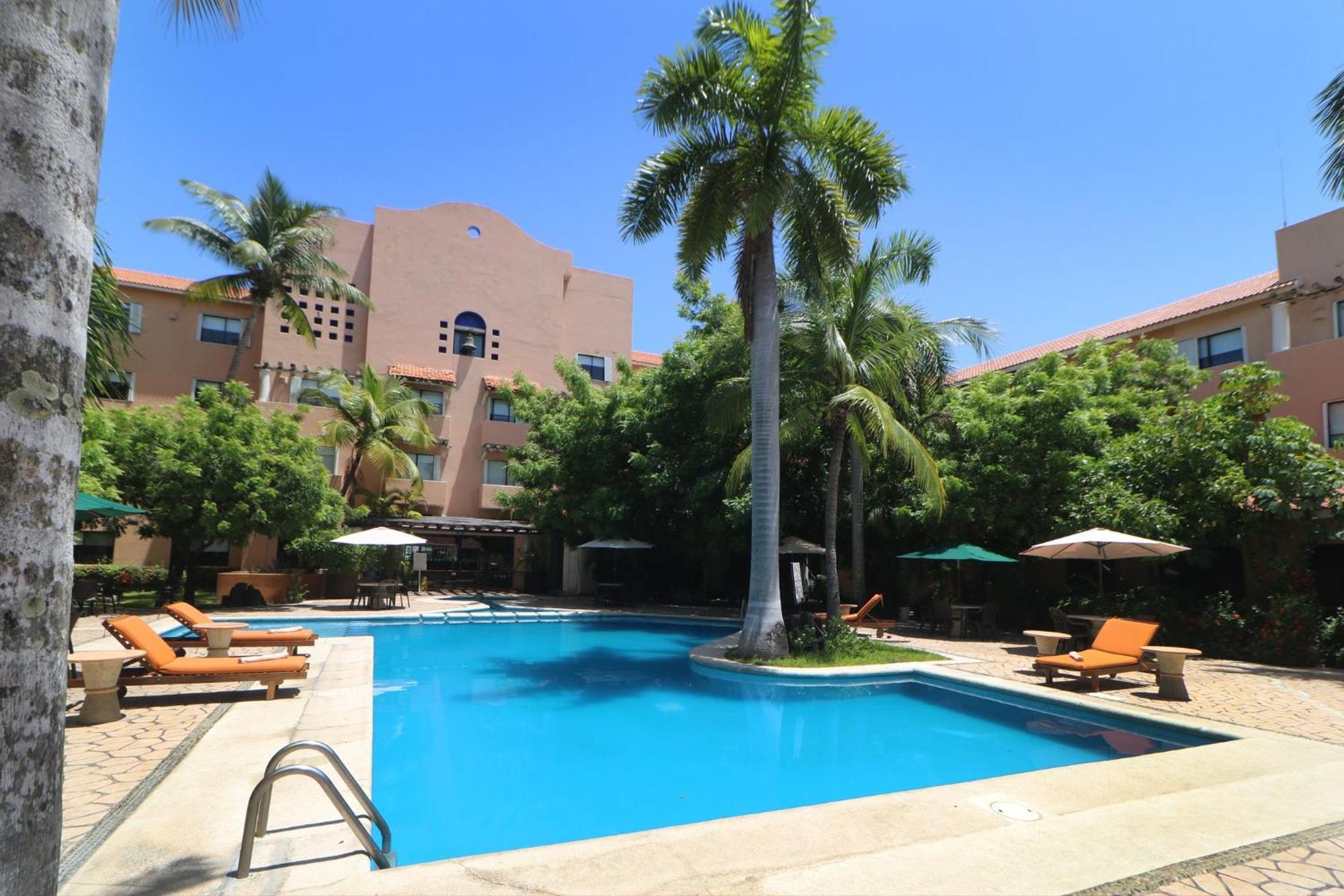 By Ihg Hotel
