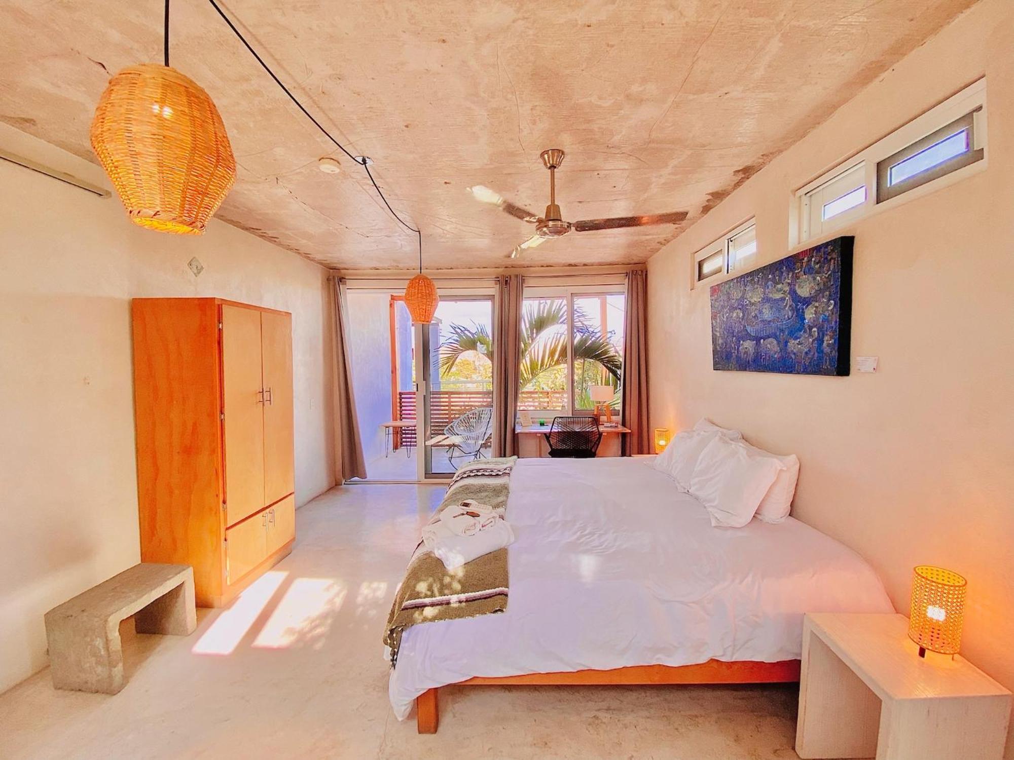 Perro Surfero Hotel