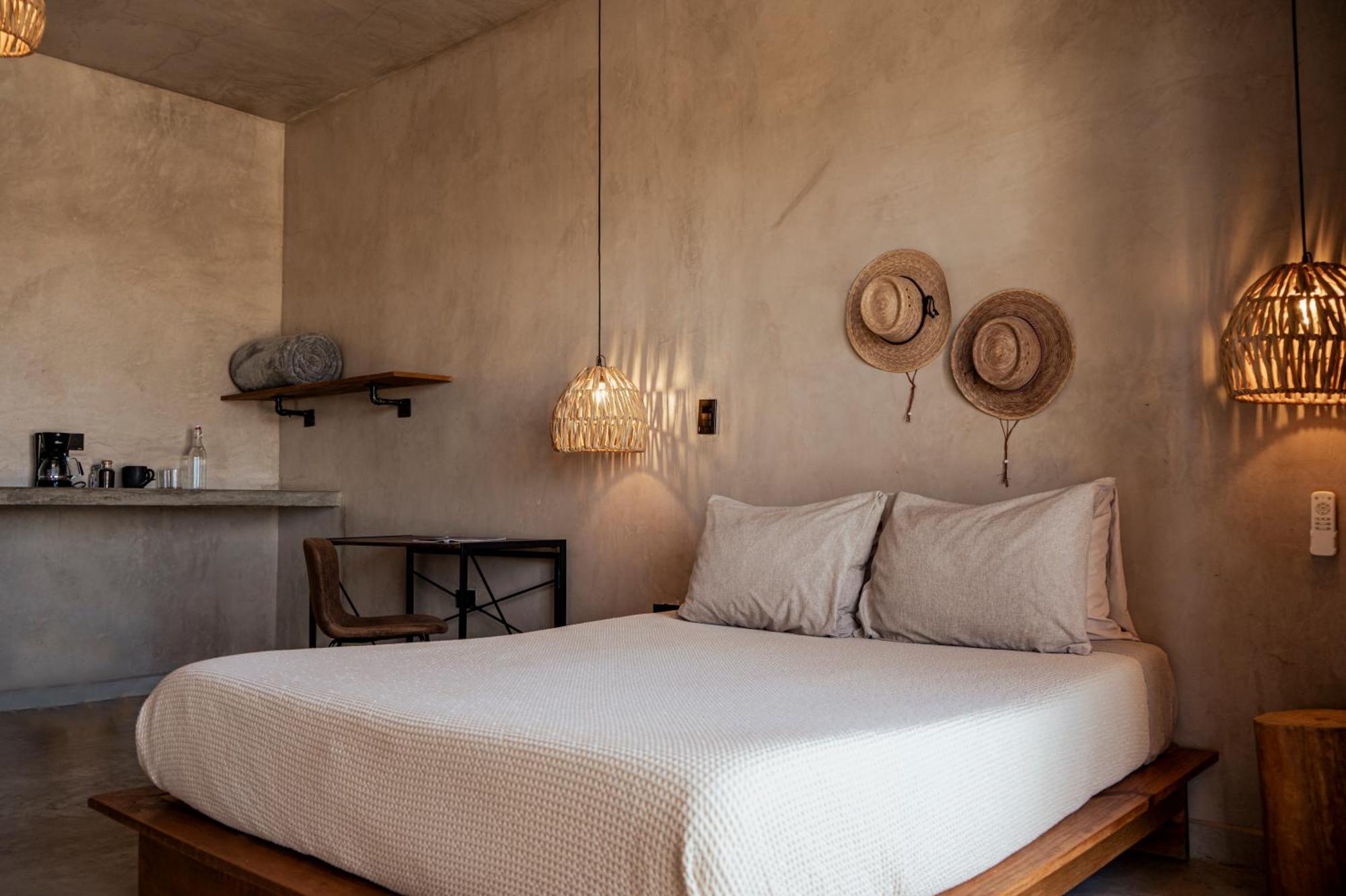 Baja Temple Hotel Todos Santos