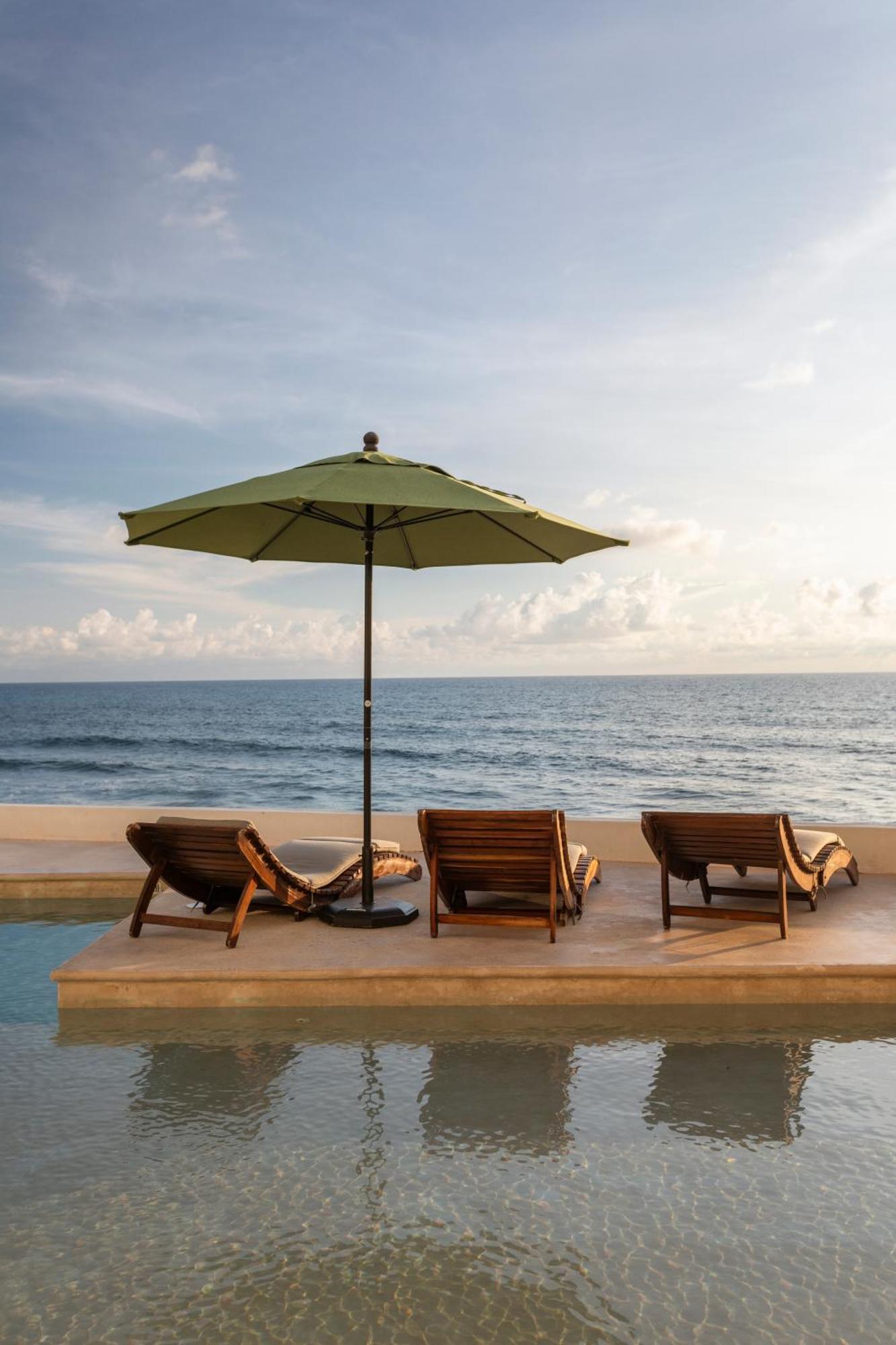 Malkita's Ocean View Paradise Apartment *