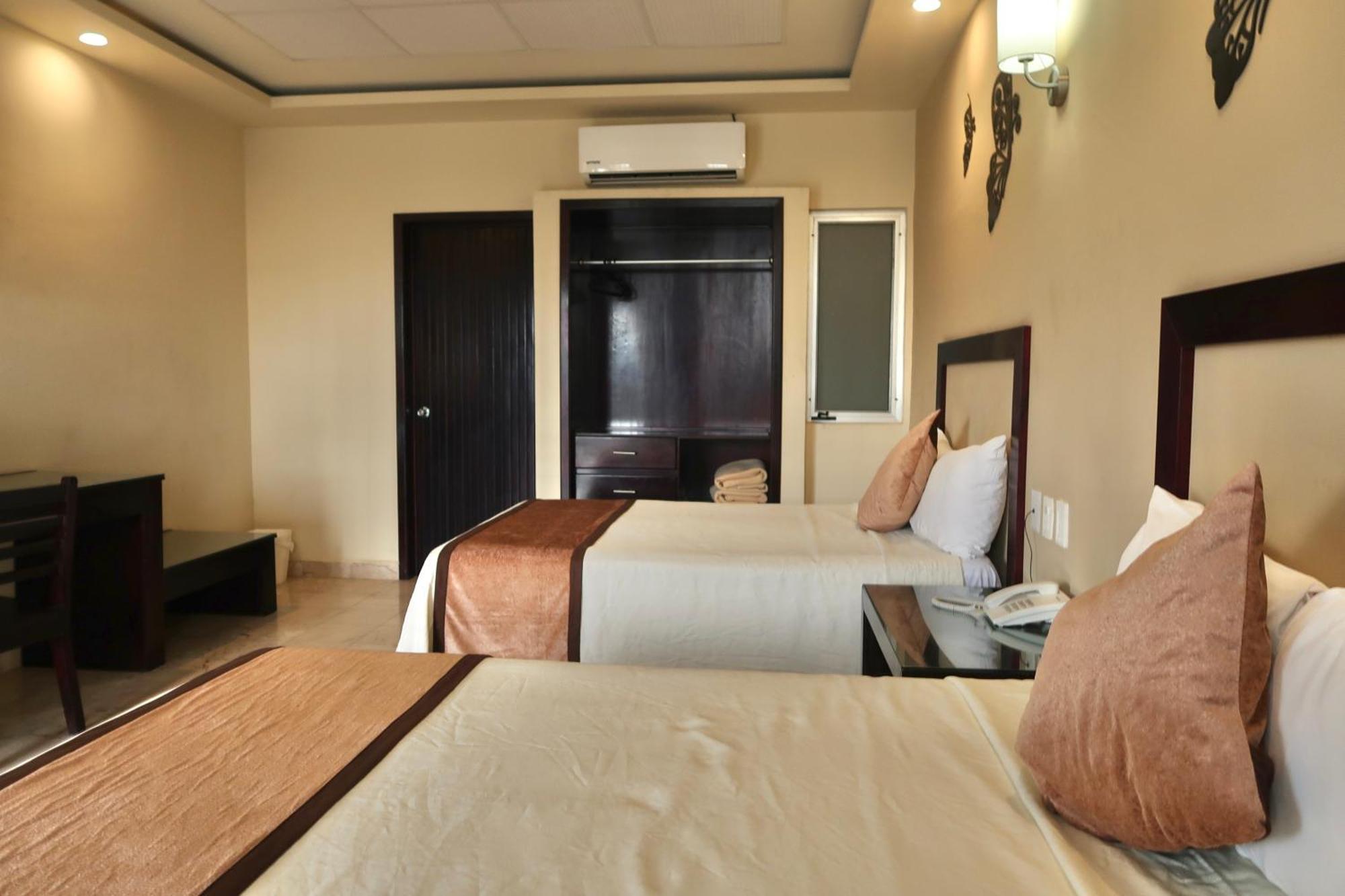Hotel Yorio *
