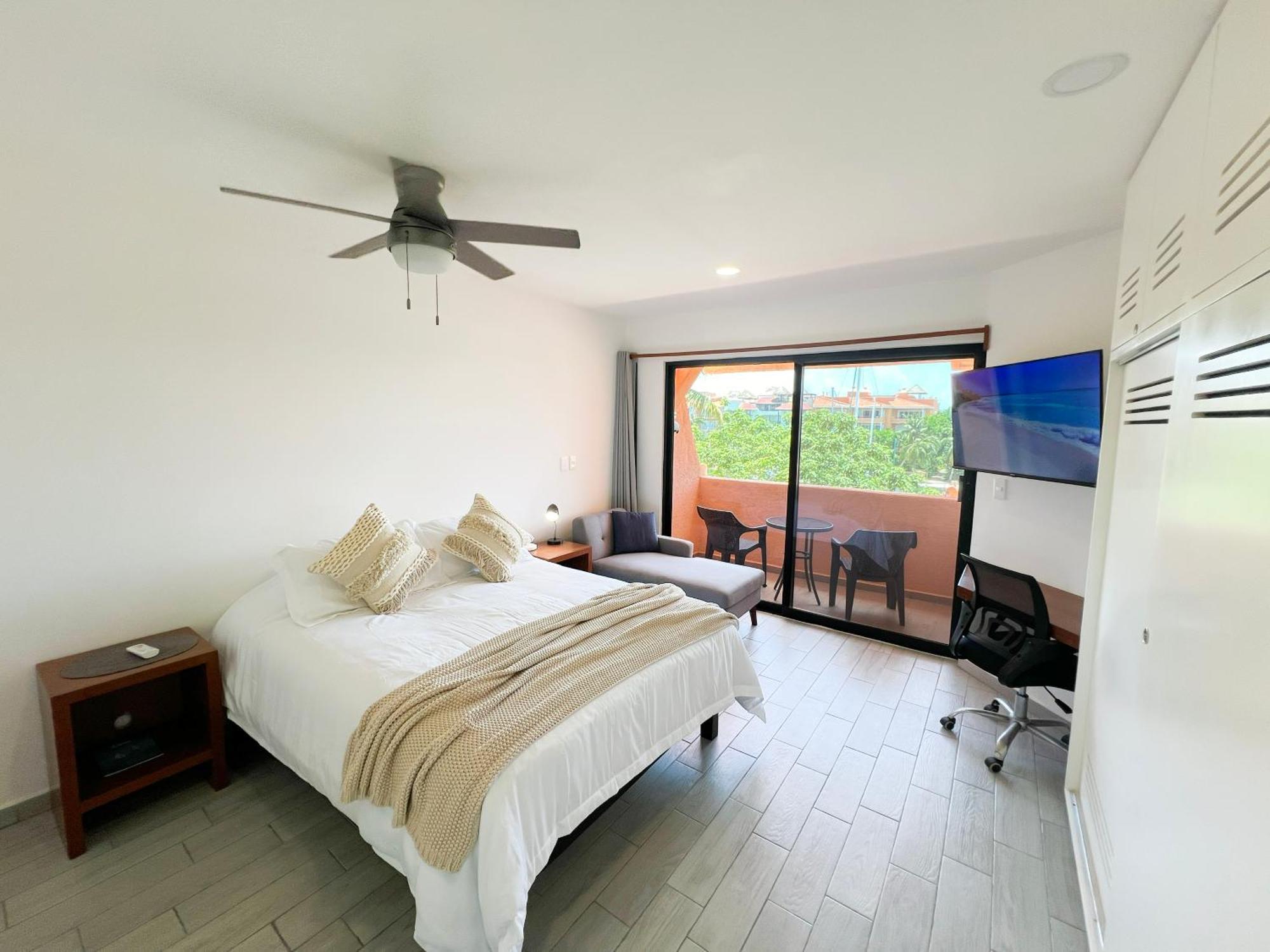 Ocean & Marina Views,affordable,spoil Yourself! *