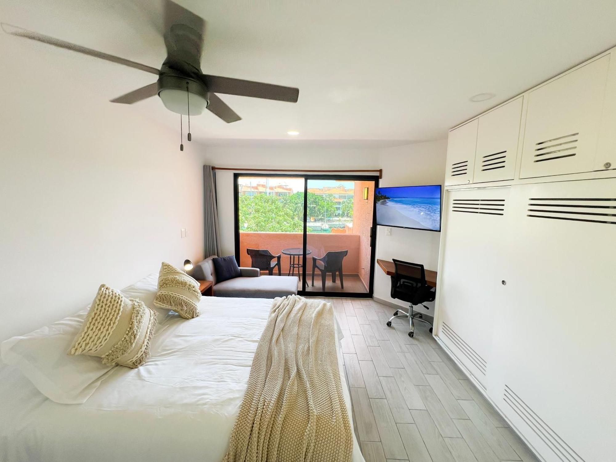 Ocean & Marina Views,affordable,spoil Yourself! Puerto Aventuras