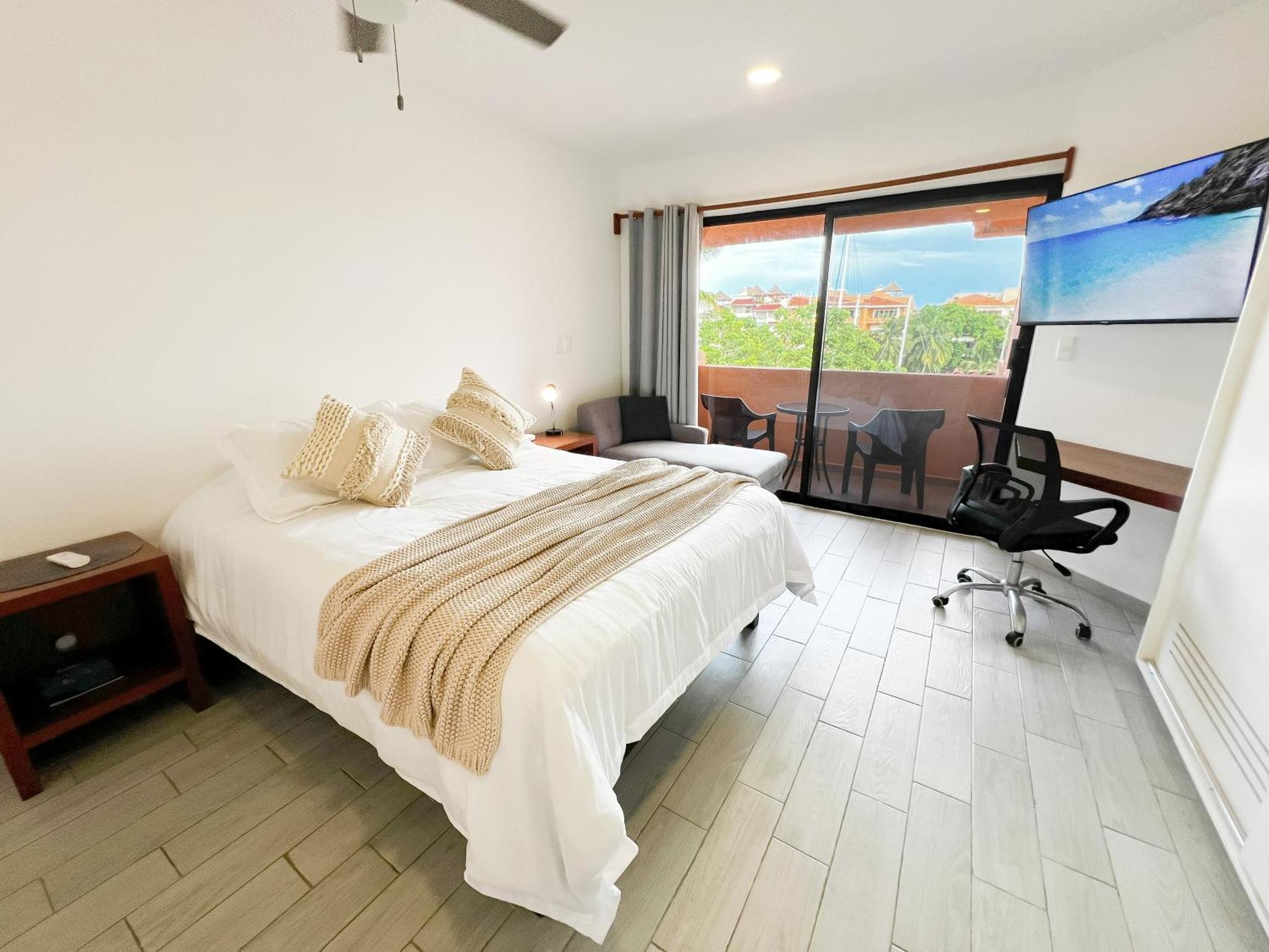 Ocean & Marina Views,affordable,spoil Yourself! Apartment