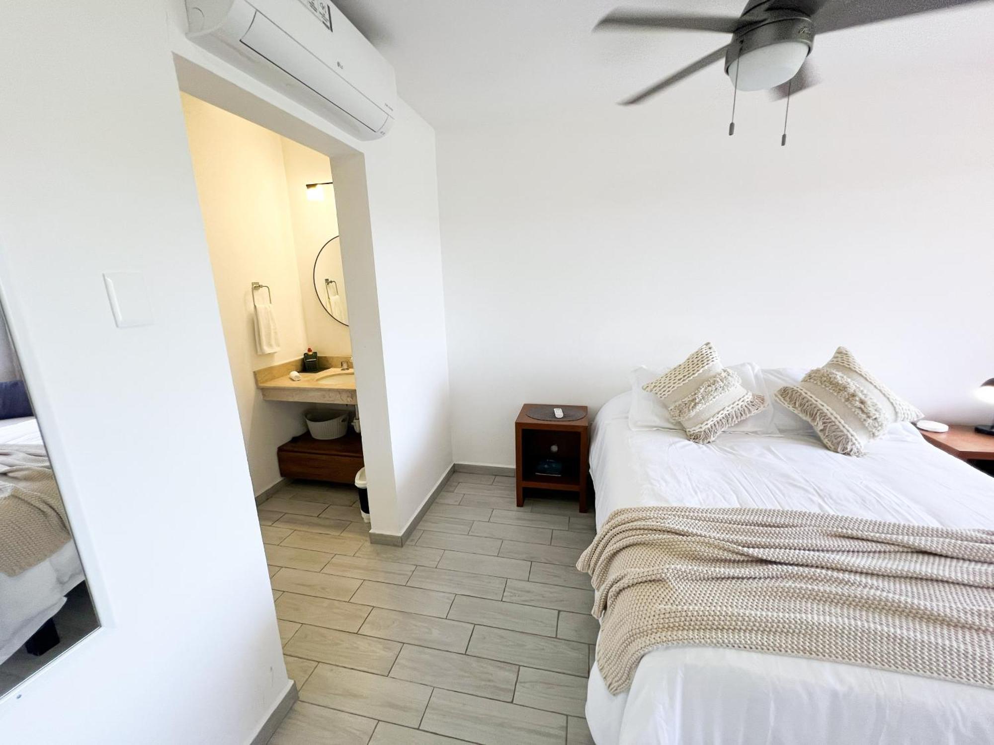 Ocean & Marina Views,affordable,spoil Yourself! Apartment Puerto Aventuras