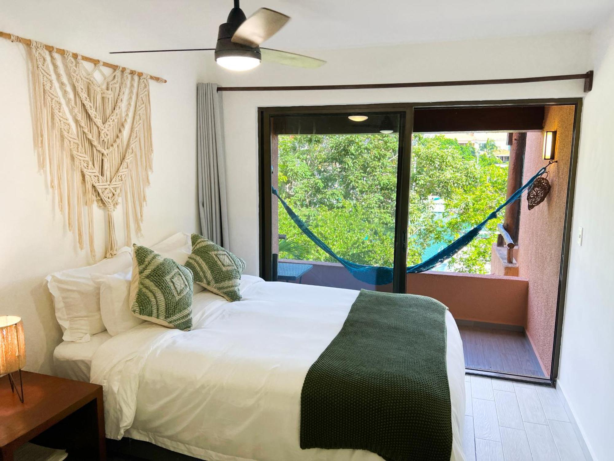 Ocean & Marina Views,affordable,spoil Yourself! Apartment