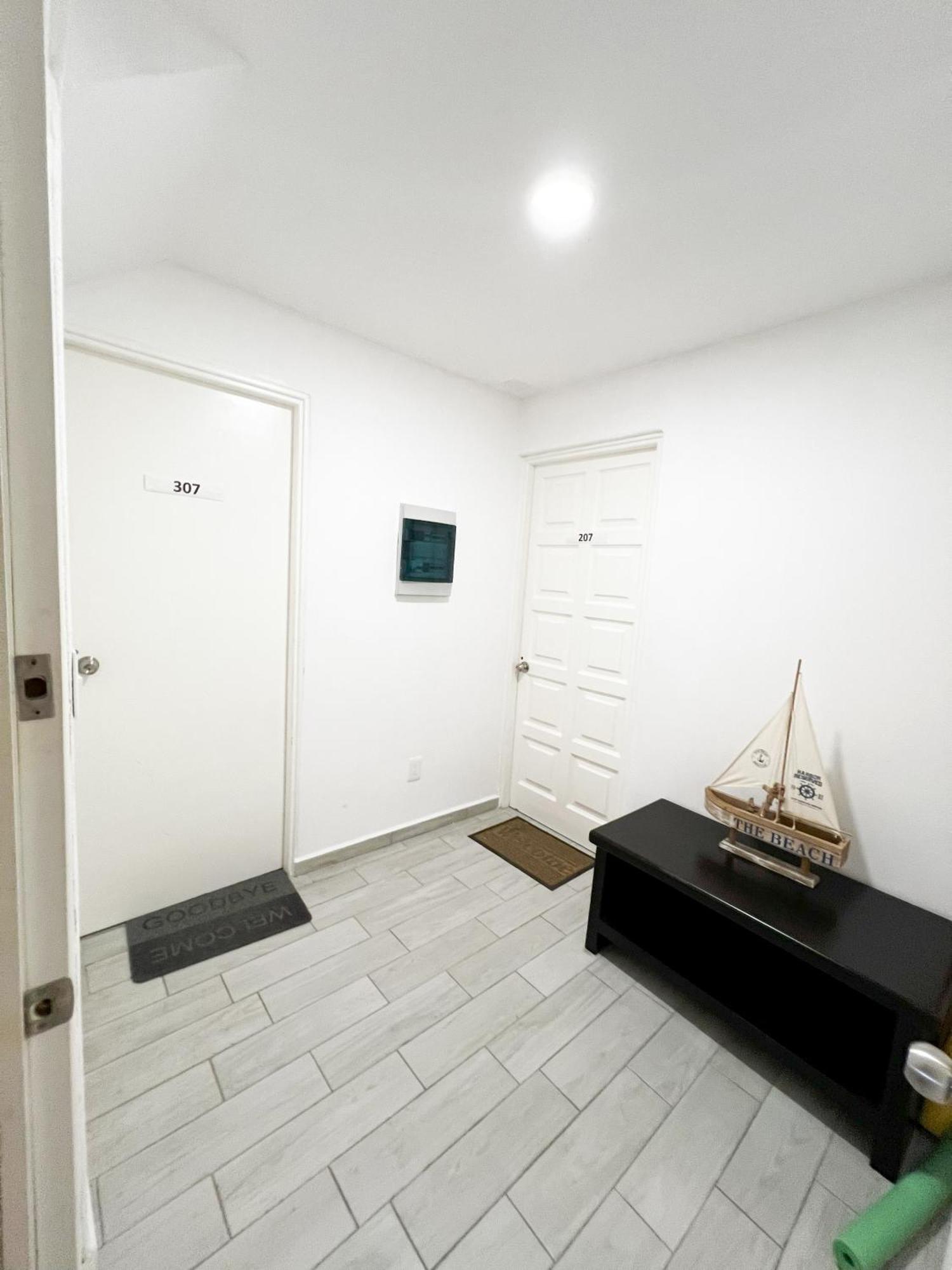Apartment Ocean & Marina Views,affordable,spoil Yourself!