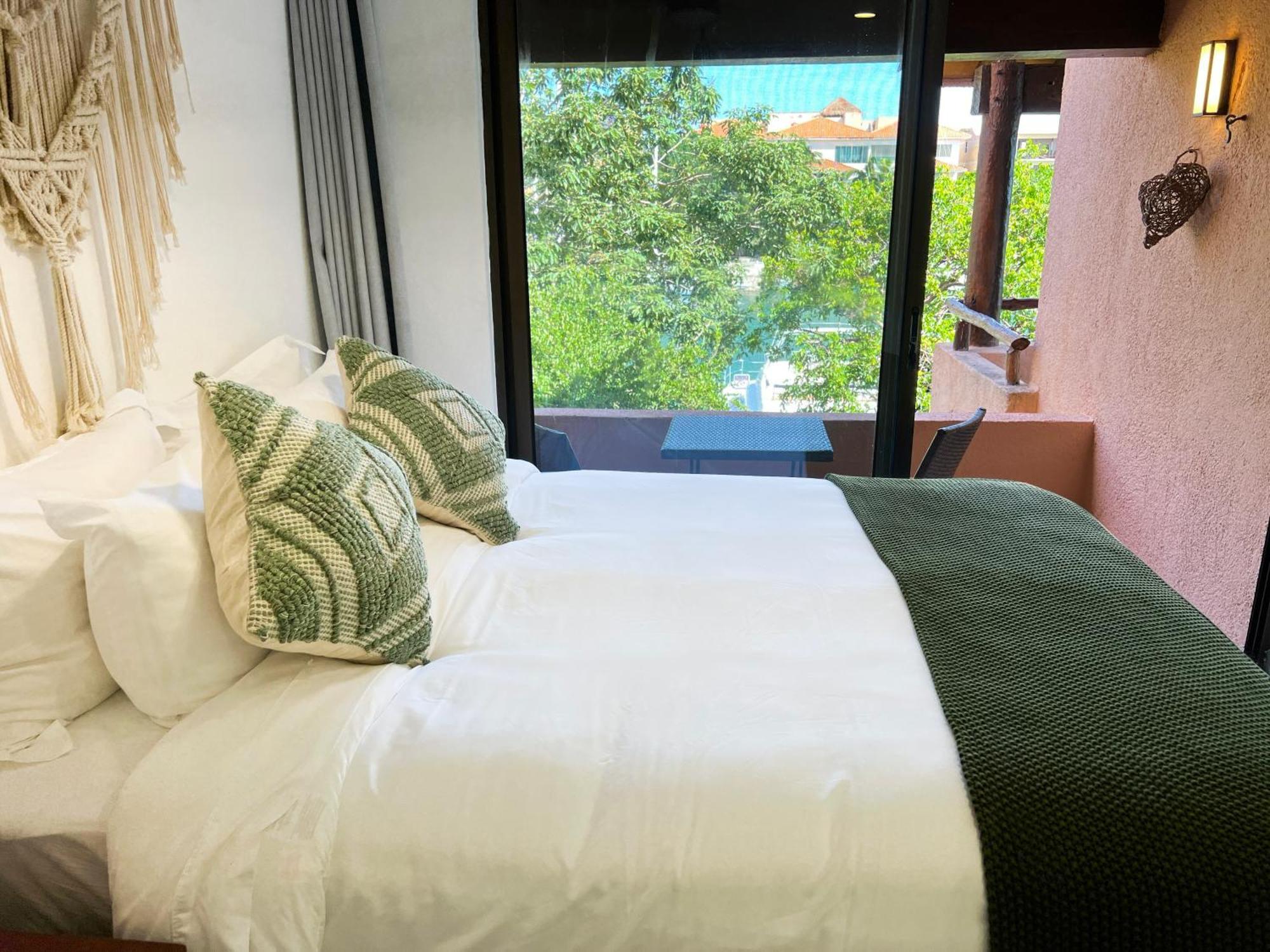 Ocean & Marina Views,affordable,spoil Yourself! Puerto Aventuras