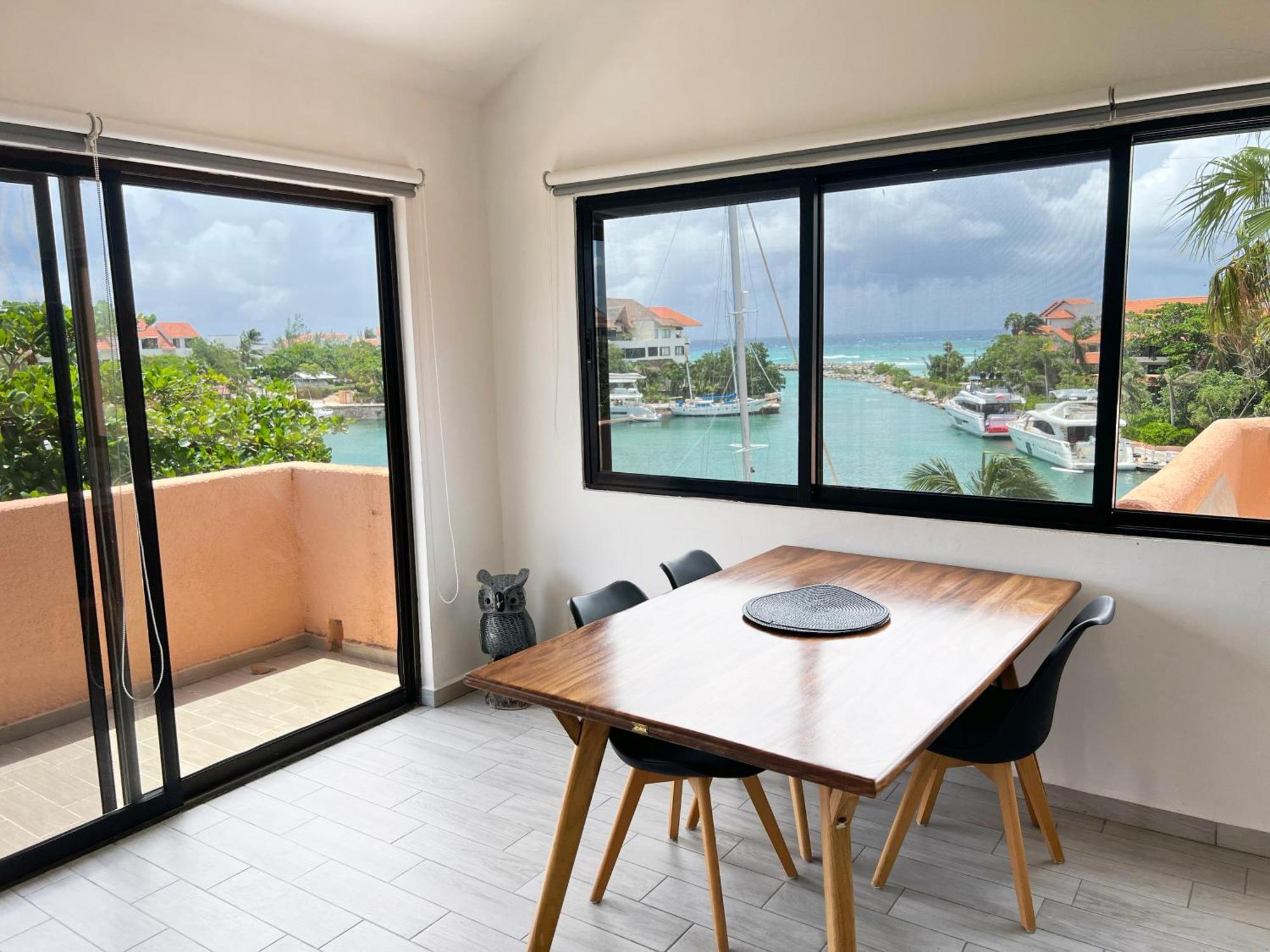 Ocean & Marina Views,affordable,spoil Yourself! Apartment