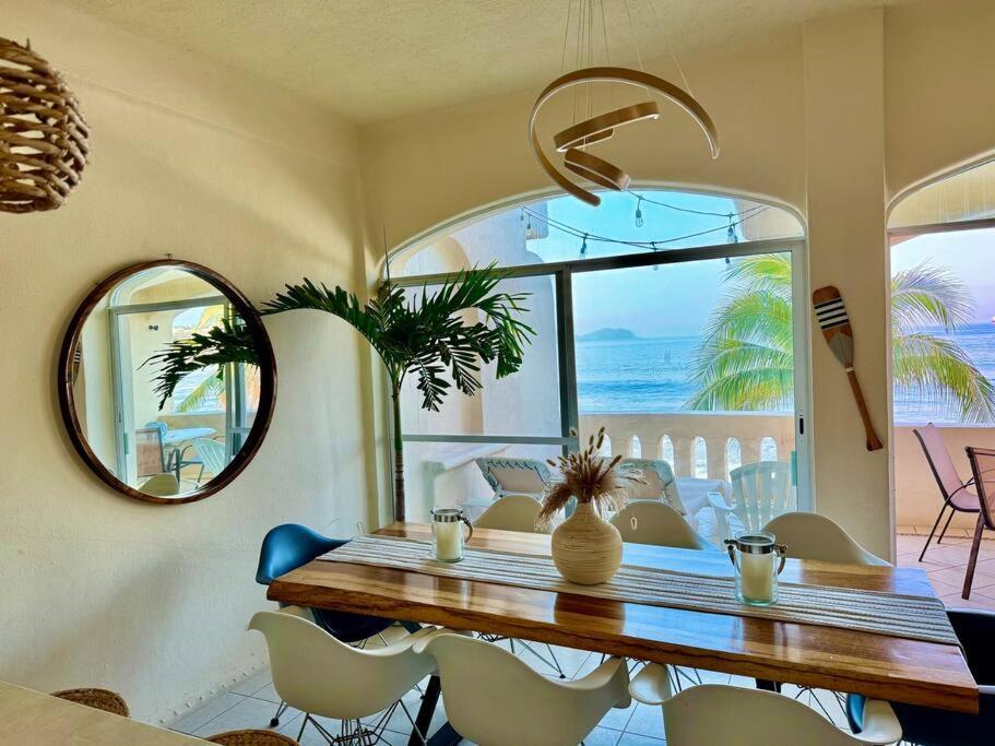 Amazing With Sea View And Large Terrace Apartment