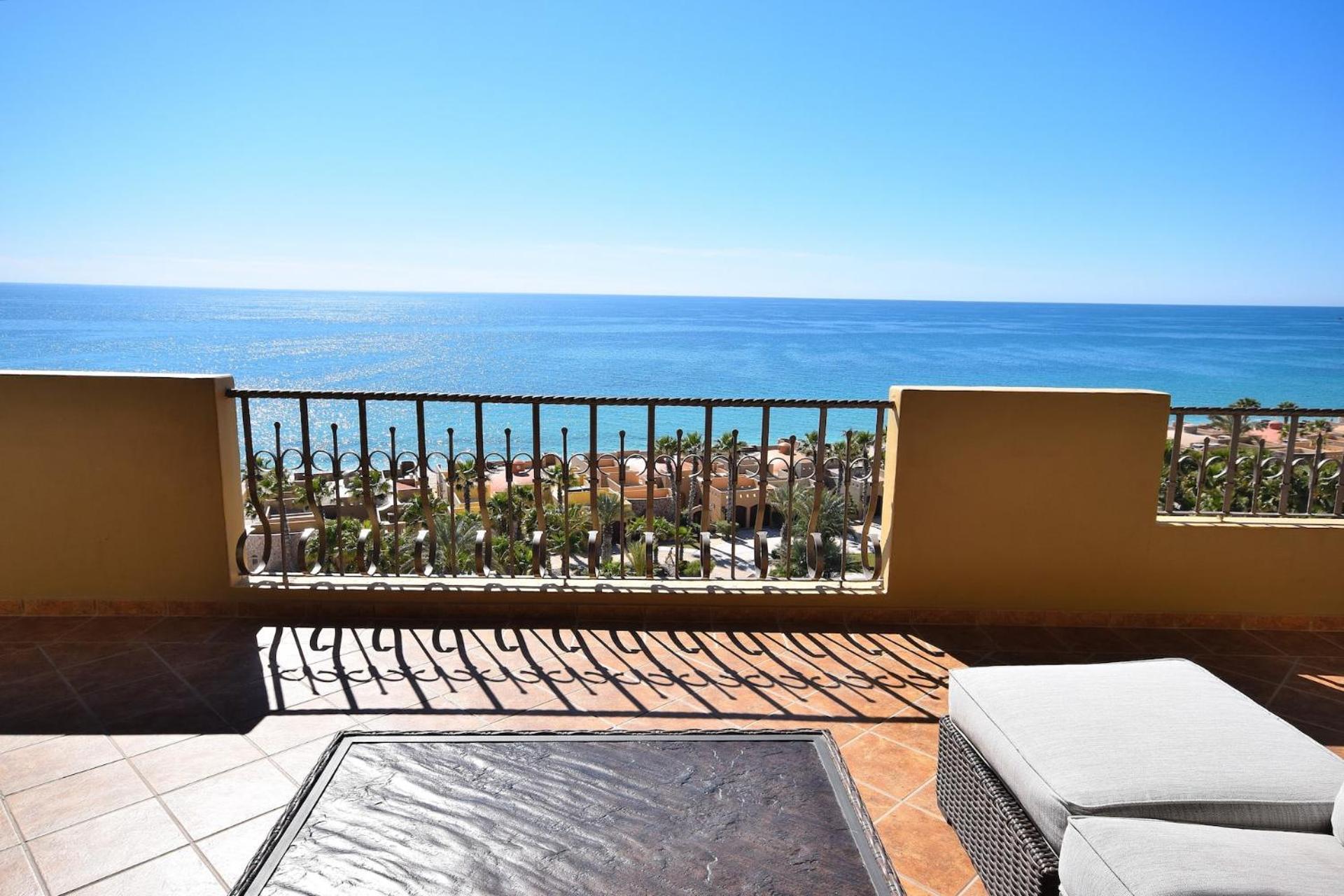 Bella Sirena Premium View Holiday home