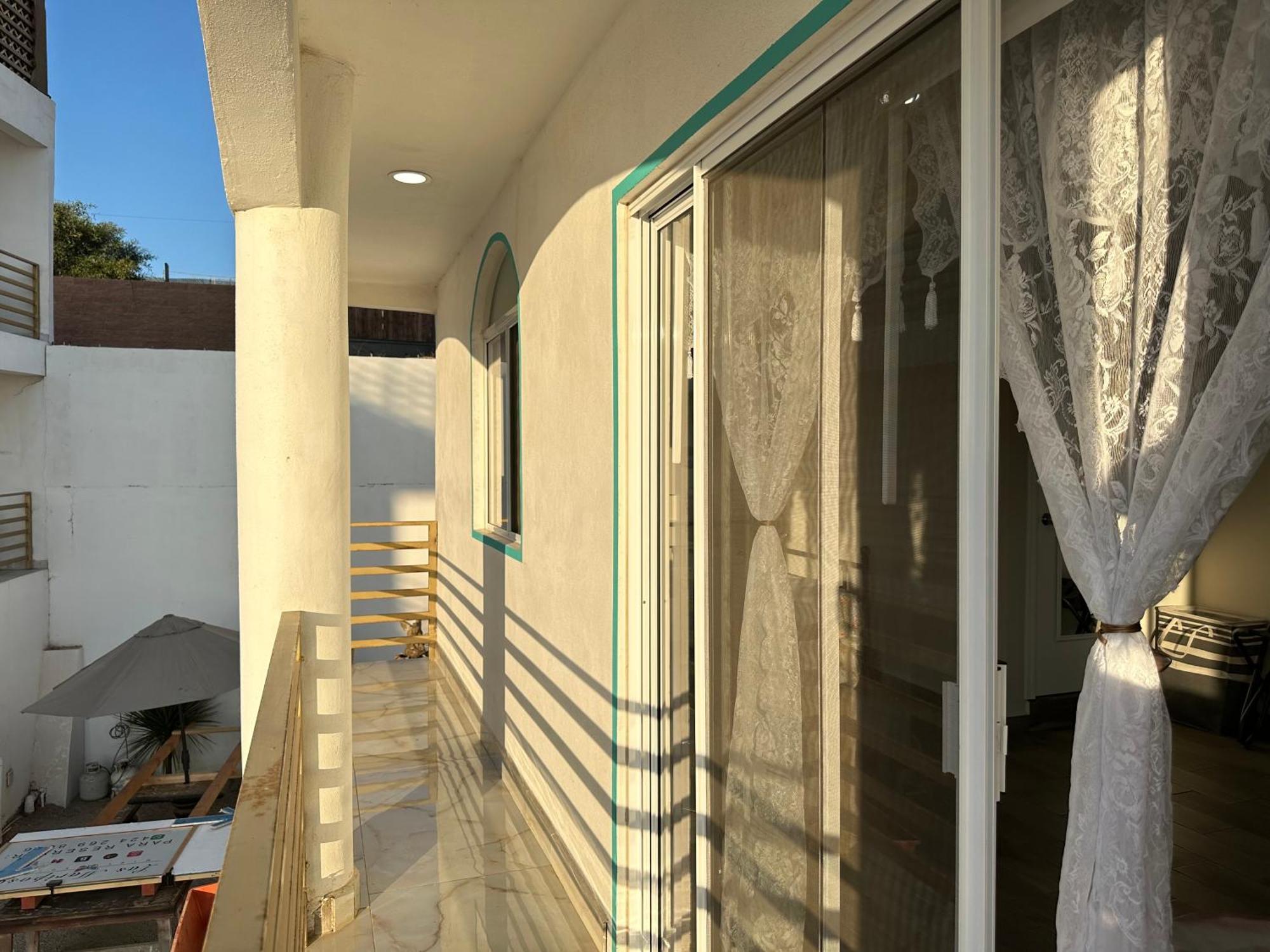 Mariposas Mini Hotel *