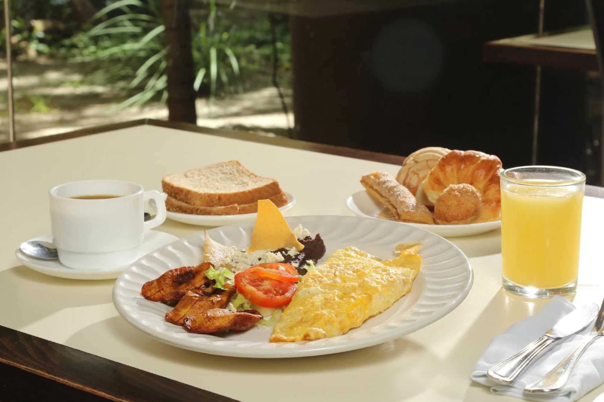Hotel By Ihg