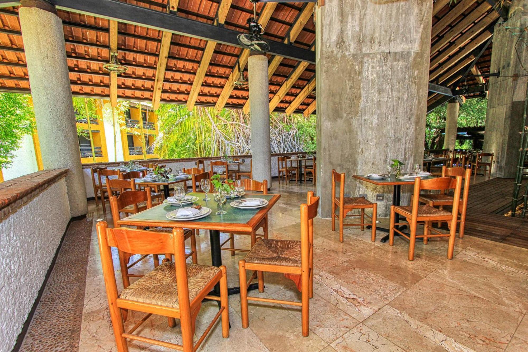 Hotel Ciudad Real Palenque