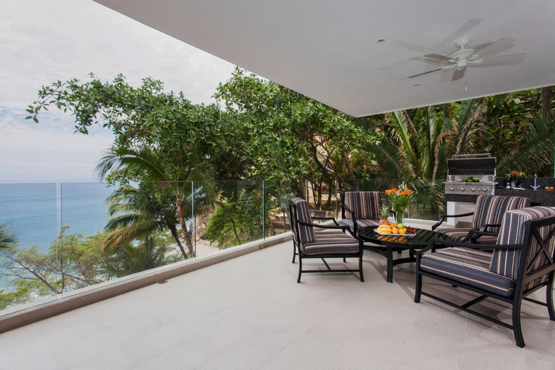 Apartment 3 Bedroom Sayan 2500 Sf Luxury Oceanfront *