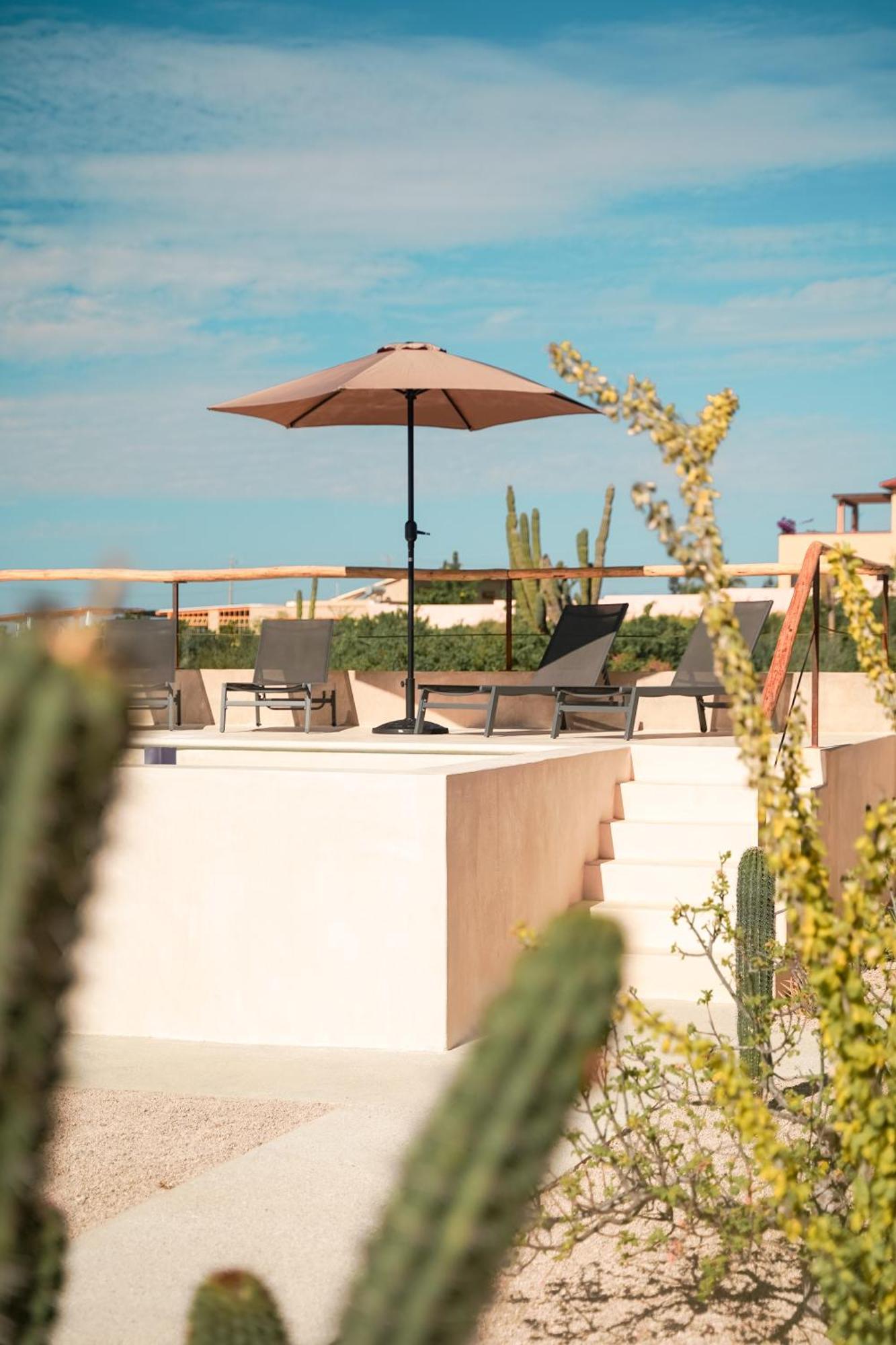 Baja Temple Hotel