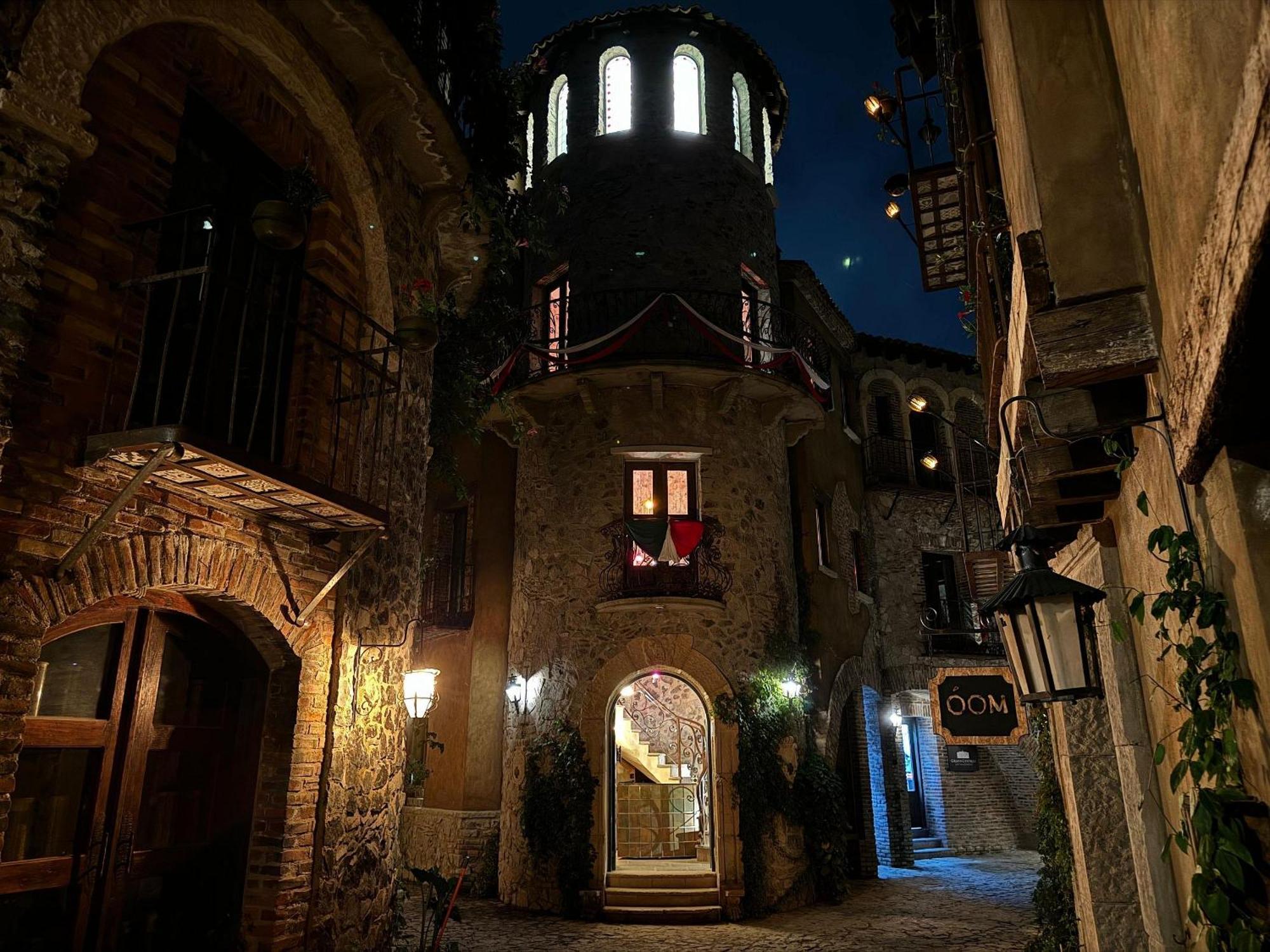 Castello Di Carlo - Carlo Vii Resort *