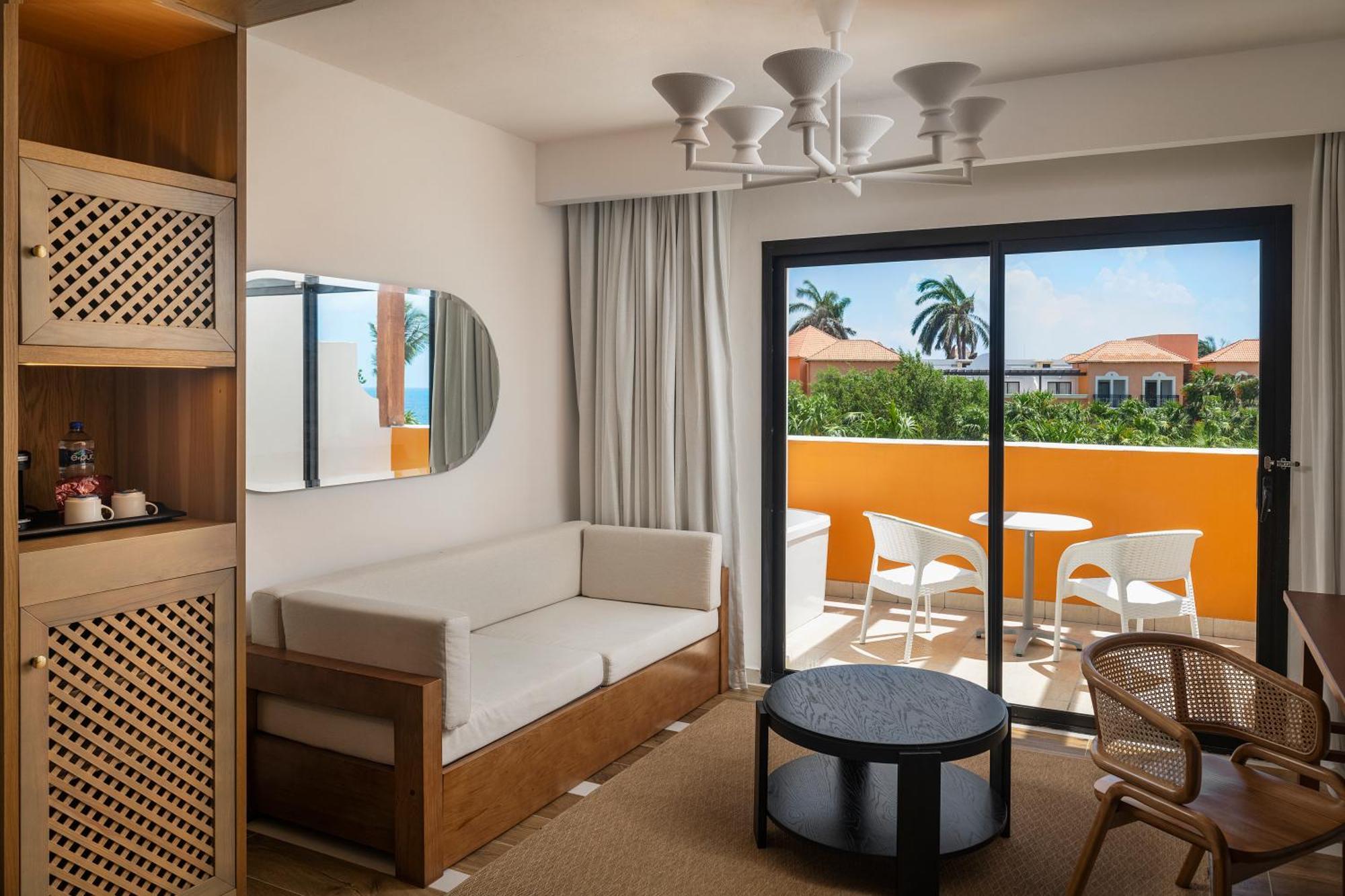 El Beso Adults Only At Ocean Coral & Turquesa Resort