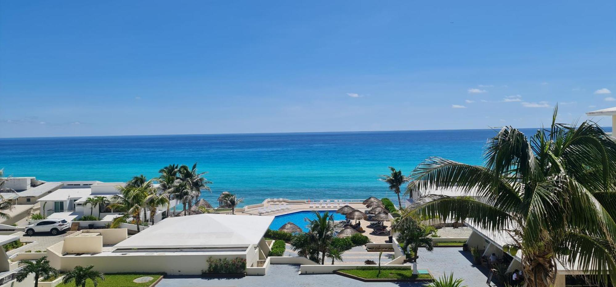 Brisas, Beyond Expectations Oceanfront Apartment