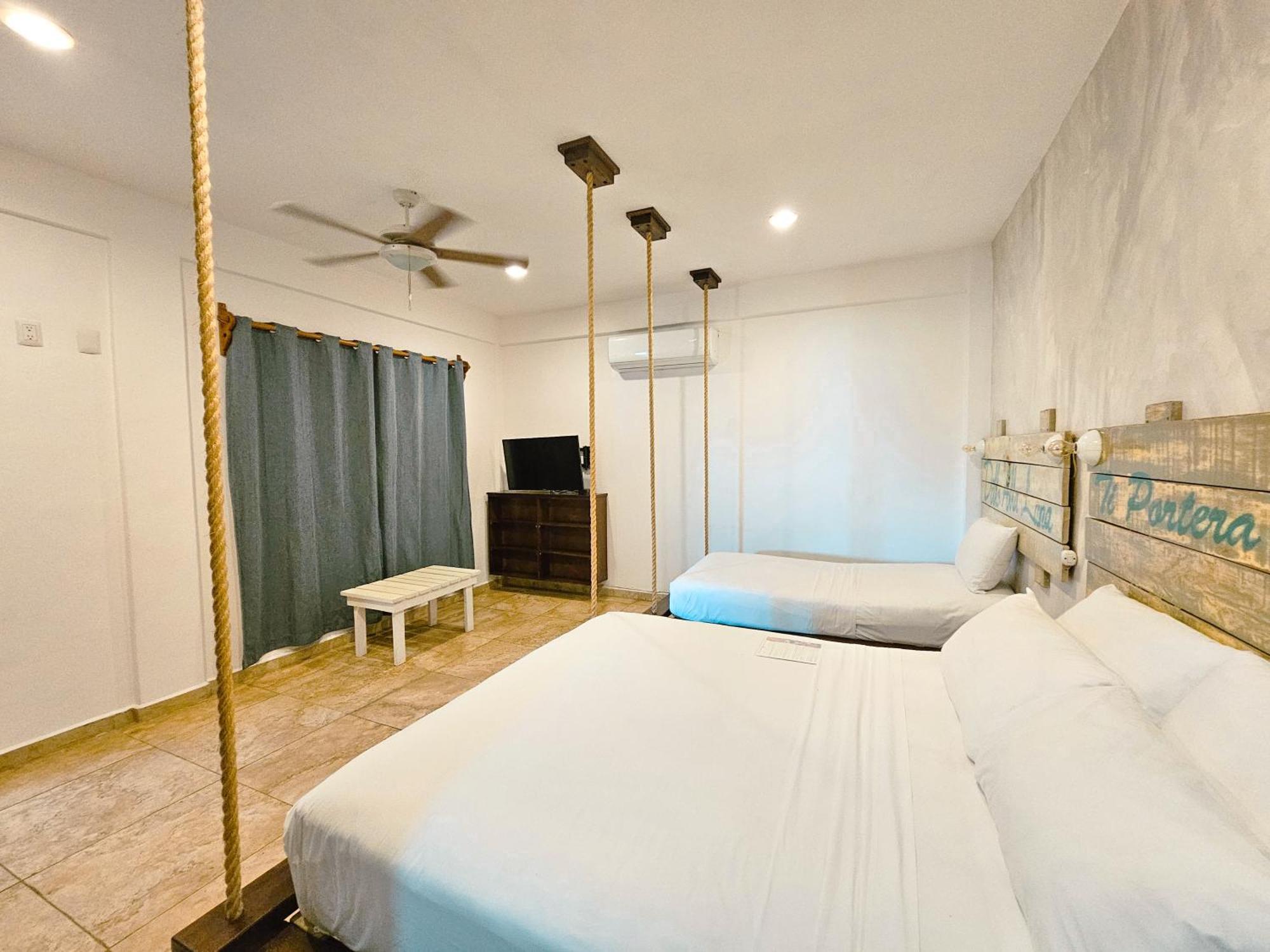 Hotel 40 Canones Mahahual