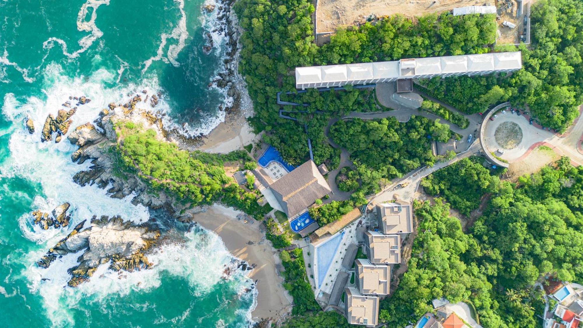 Coral Blue Huatulco