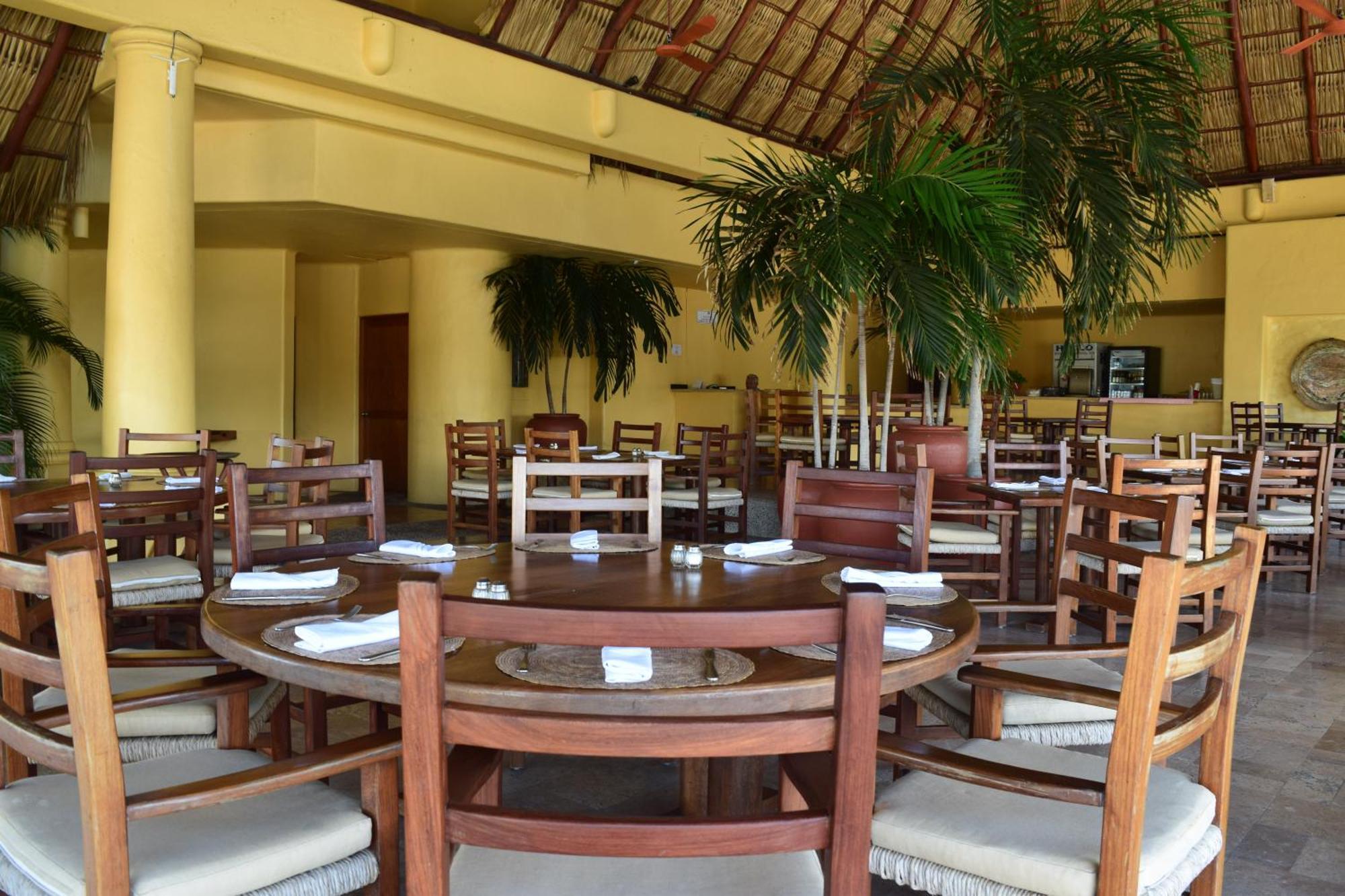 Ixtapa Zihuatanejo Alegria Y Familia Villa