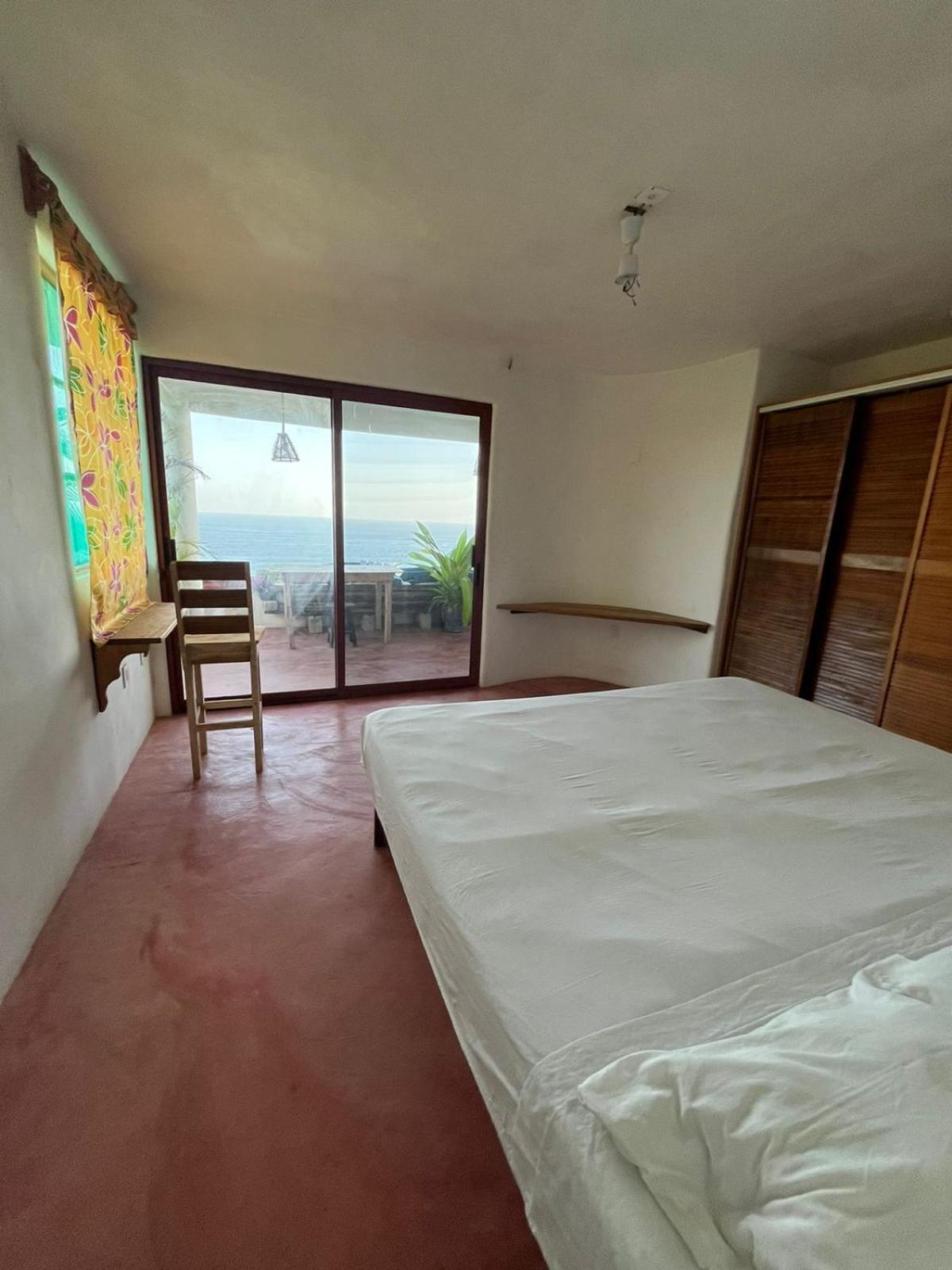 Guest house Punta Cometa *