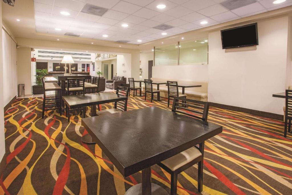 Garden Park Hotel Hotel