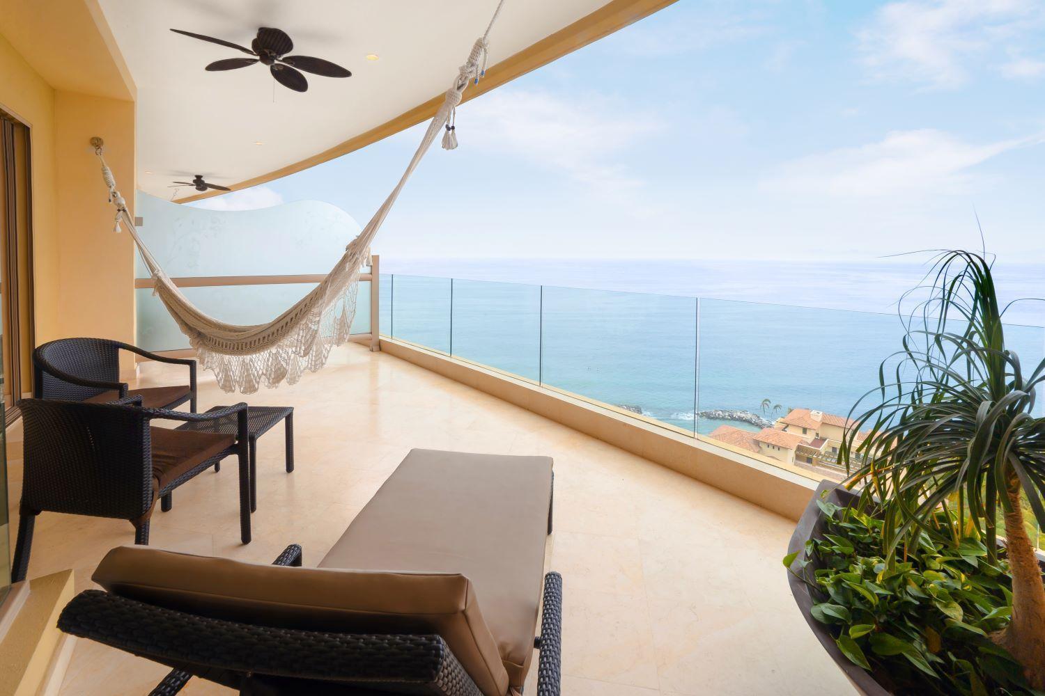 Garza Blanca Preserve & Hotel