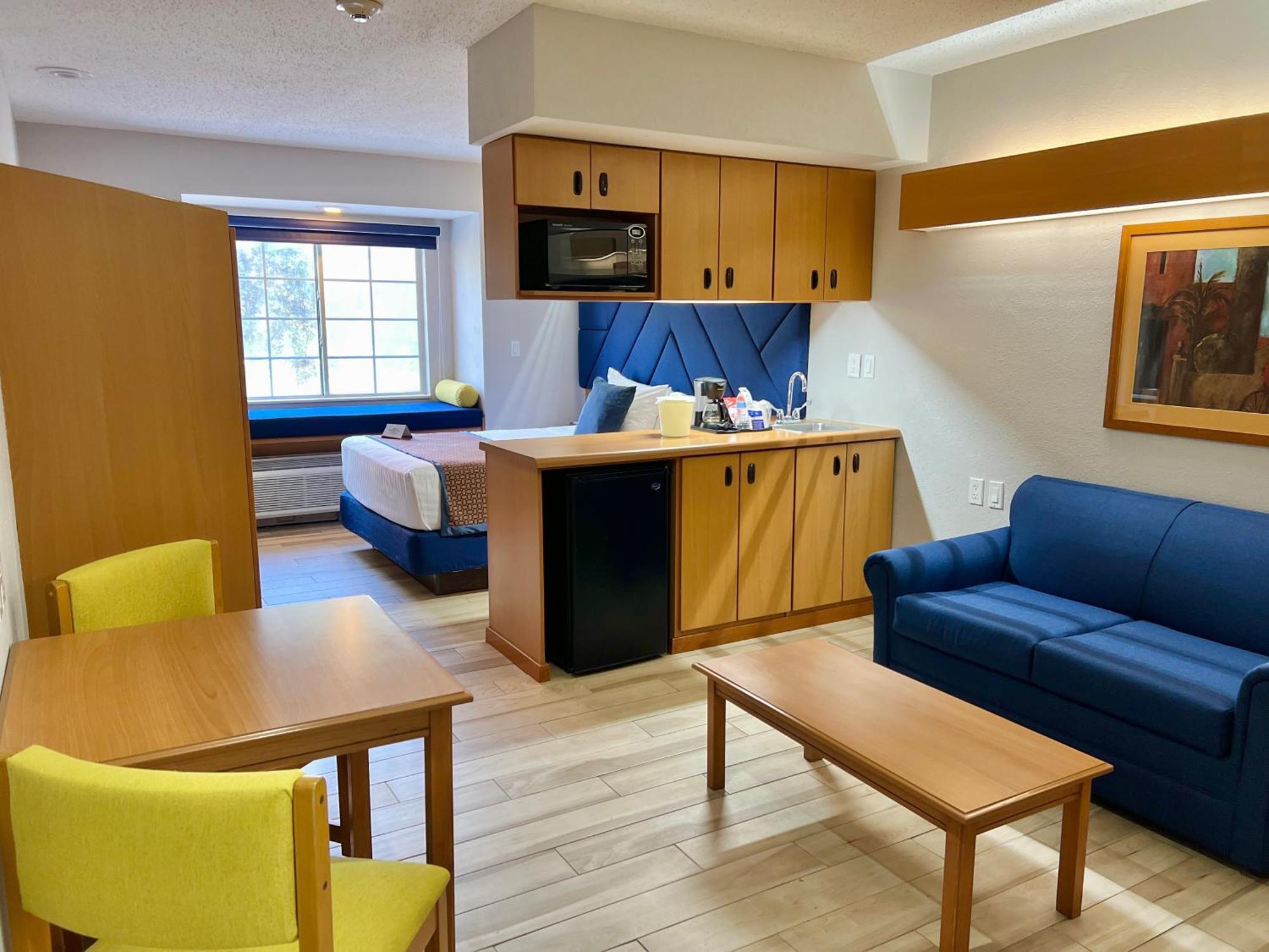 Microtel & By Wyndham