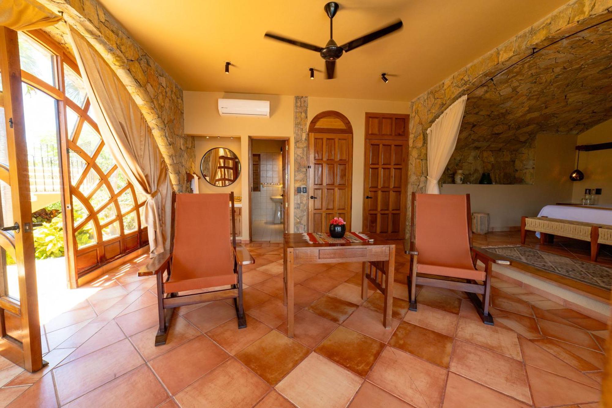 Casa Ceiba Huatulco - Adults Only Hotel 4*