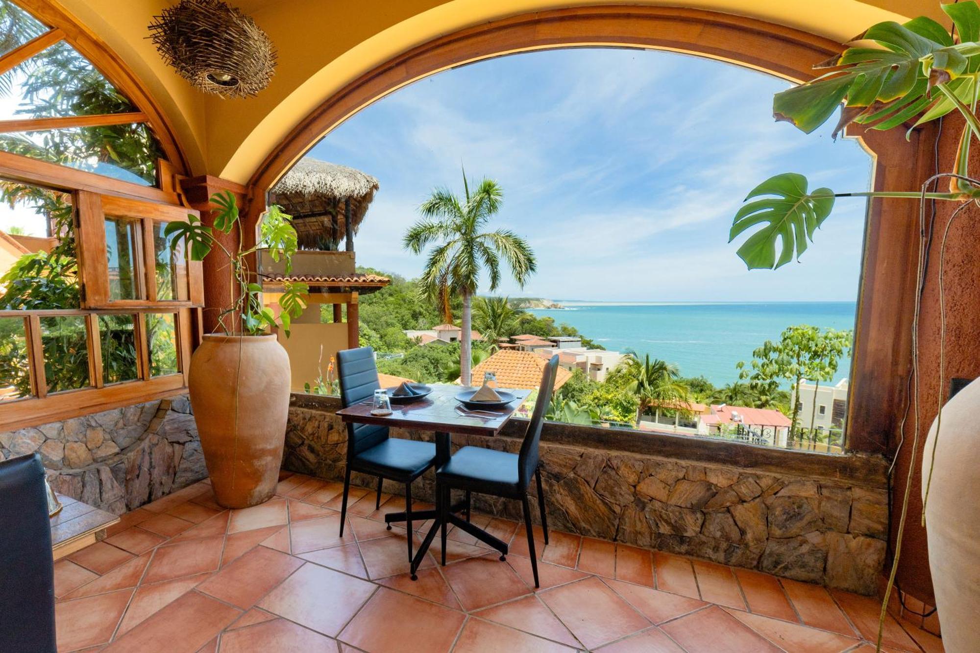 Casa Ceiba Huatulco - Adults Only Hotel 4*