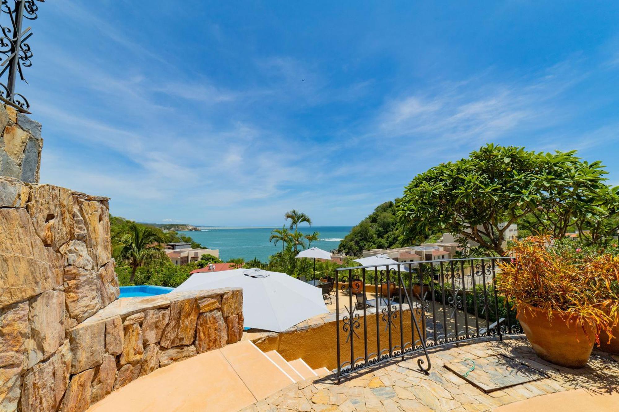 Casa Ceiba Huatulco - Adults Only Hotel