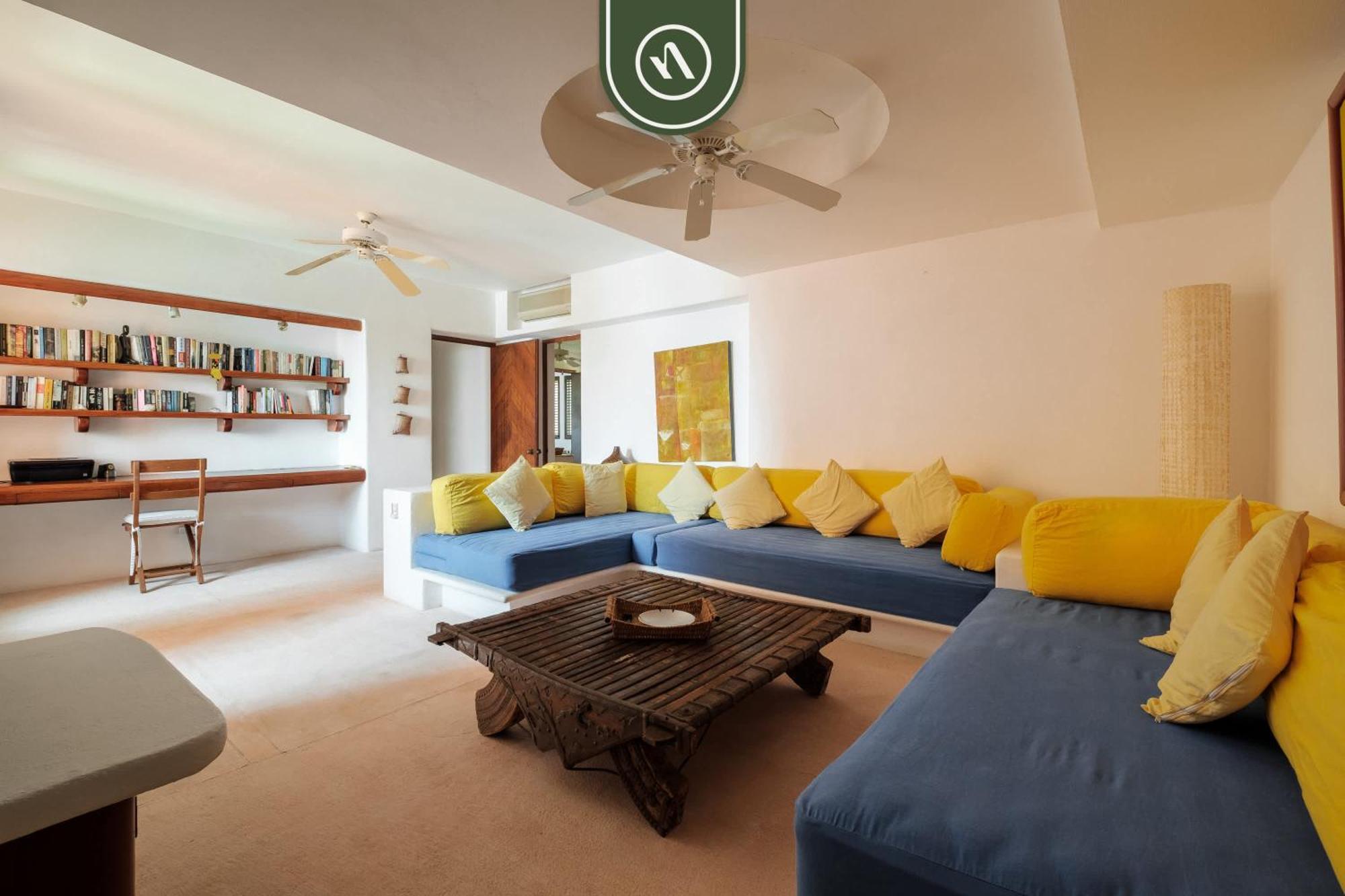 Holiday home 4 Bedroom Penthouse - Breathtaking Views - Private Pool Zihuatanejo