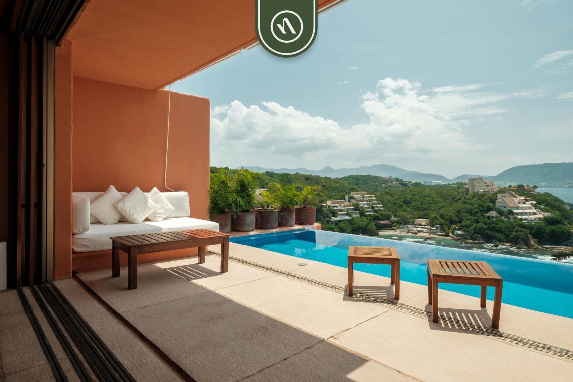 Holiday home 4 Bedroom Penthouse - Breathtaking Views - Private Pool