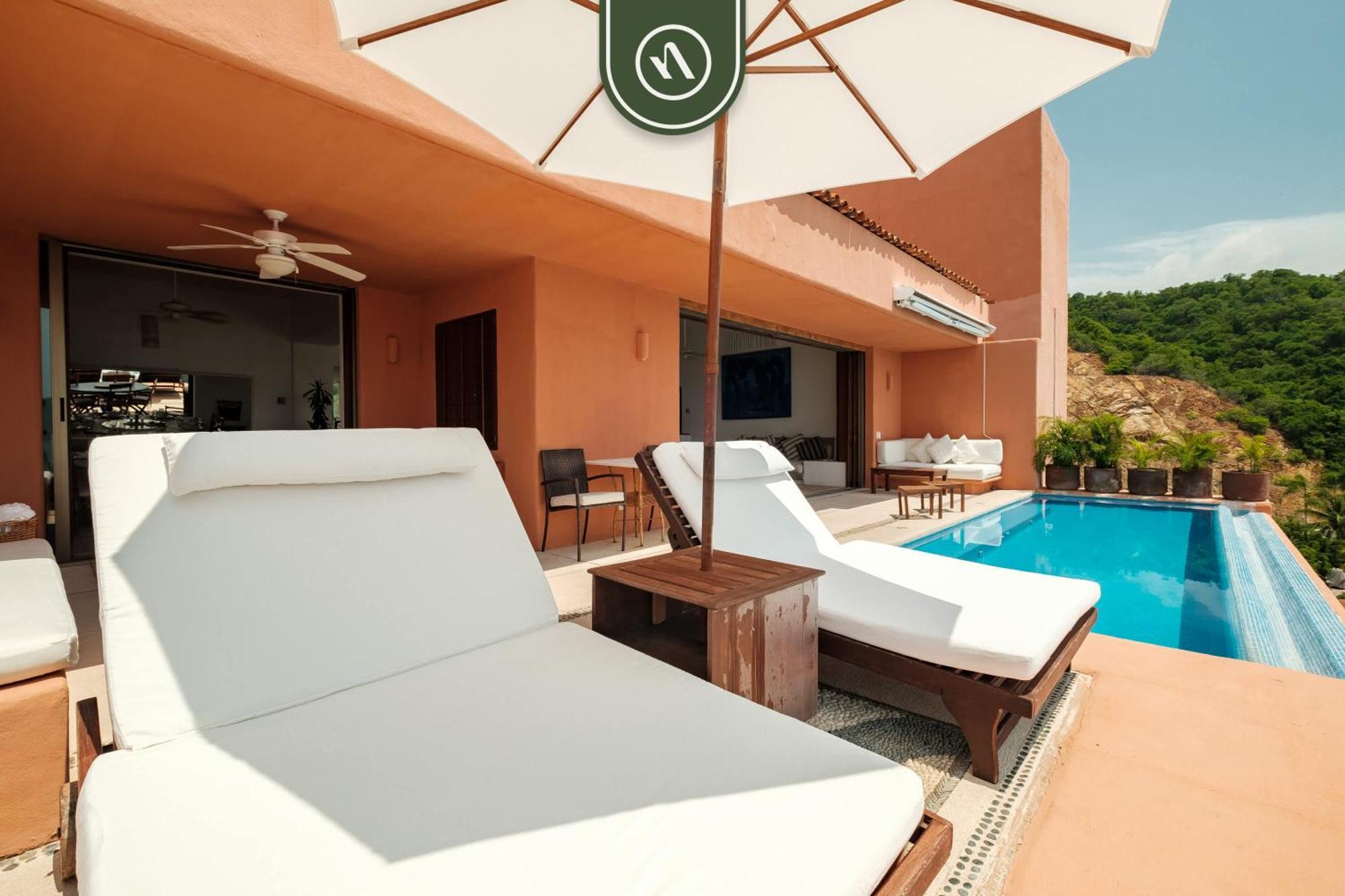 Holiday home 4 Bedroom Penthouse - Breathtaking Views - Private Pool