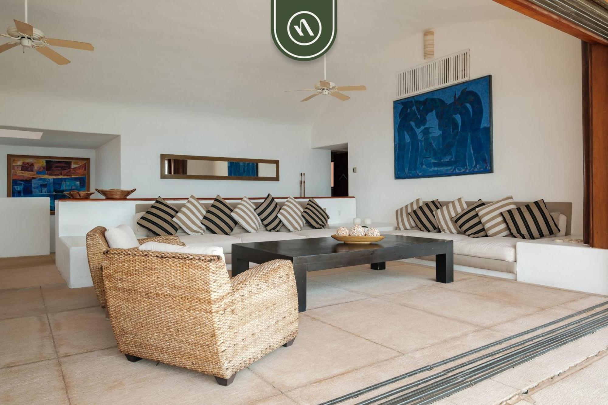Holiday home 4 Bedroom Penthouse - Breathtaking Views - Private Pool