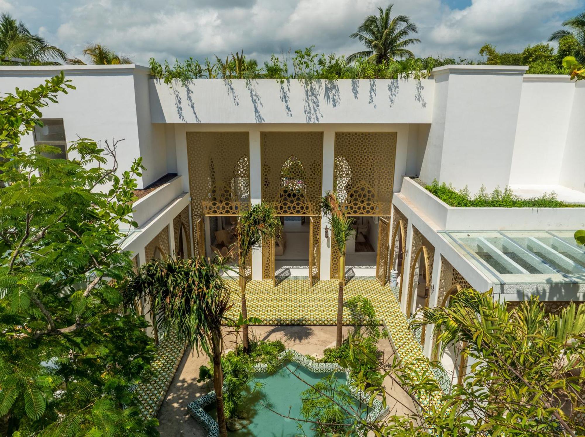 Hotel Sana Beachfront Boutique Tulum