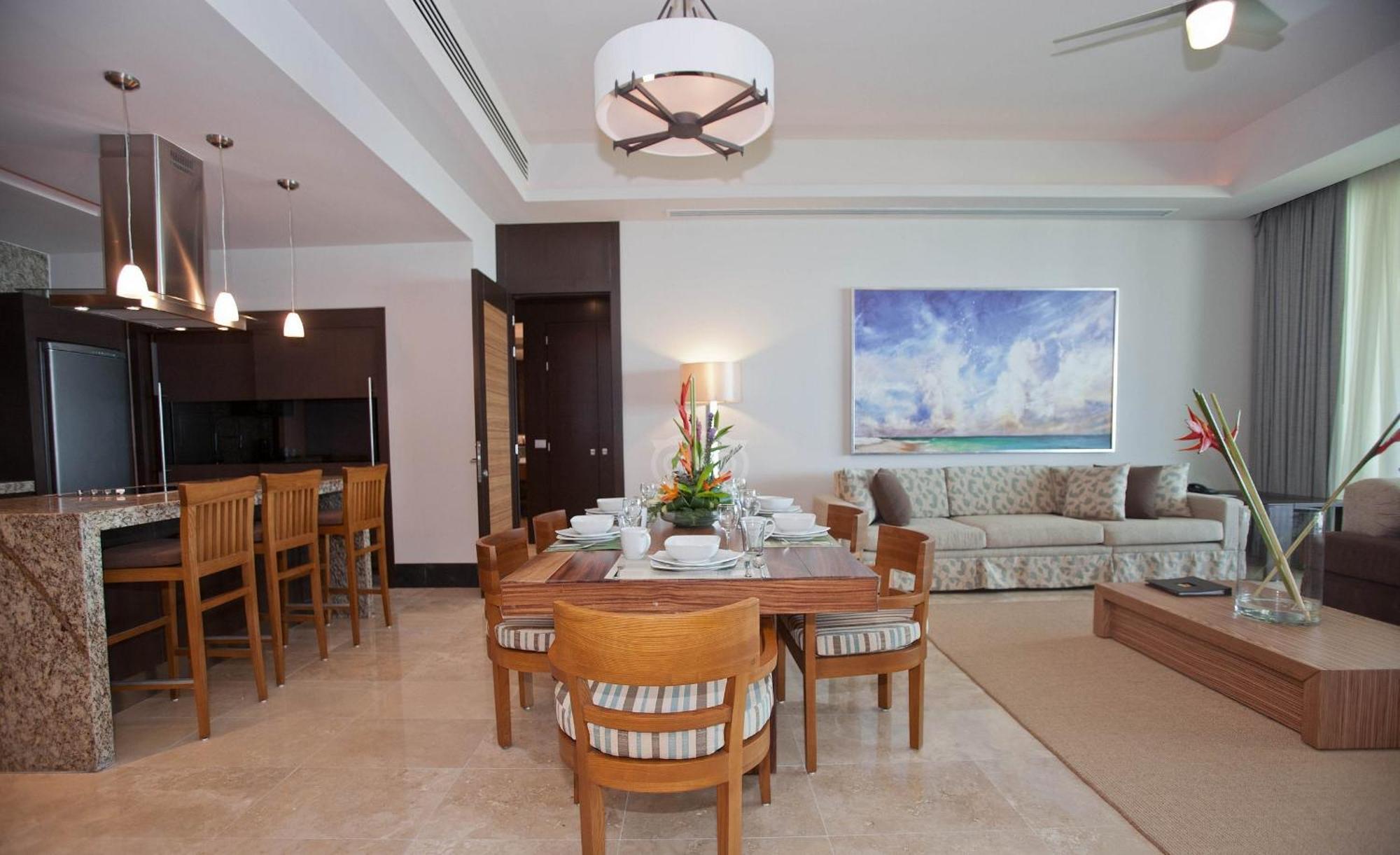 Grand Luxxe At Vidanta Hotel