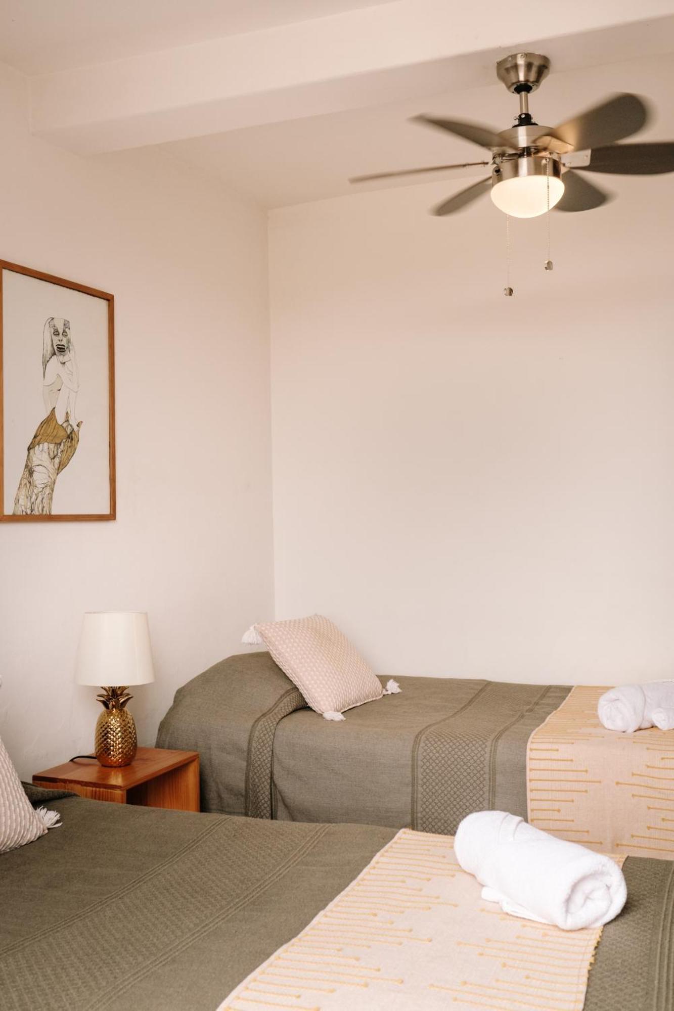 Sunny In Center Apartment *