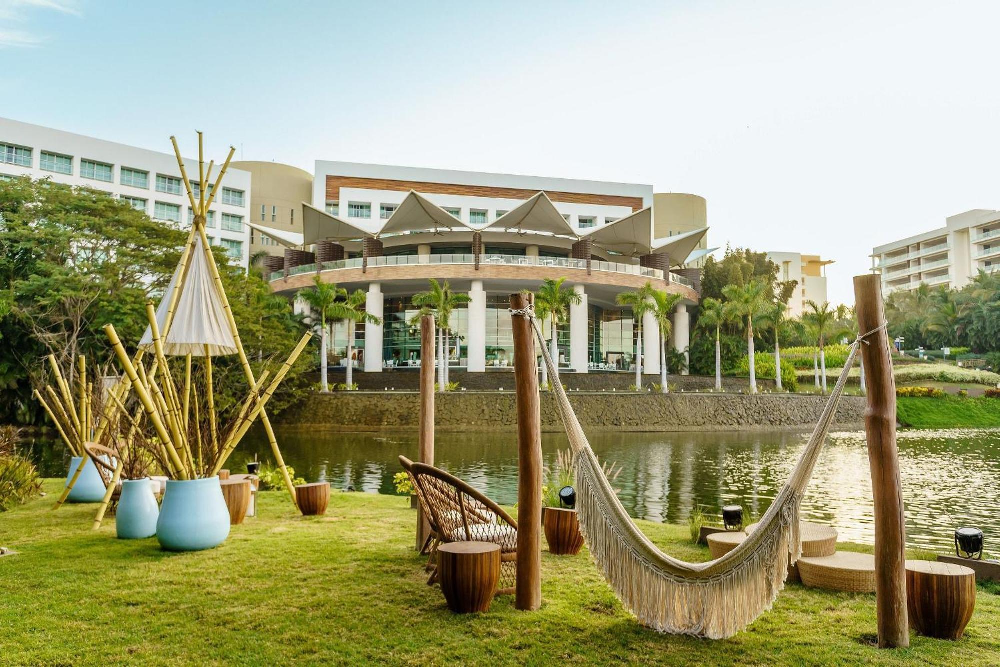 Resort The Grand Luxxe Two Bedroom Loft Nuevo Vallarta