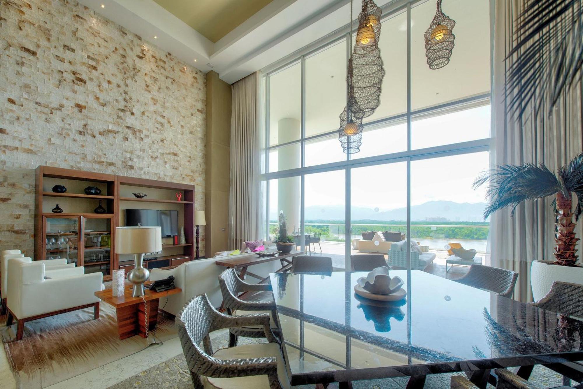 Resort The Grand Luxxe Two Bedroom Loft *