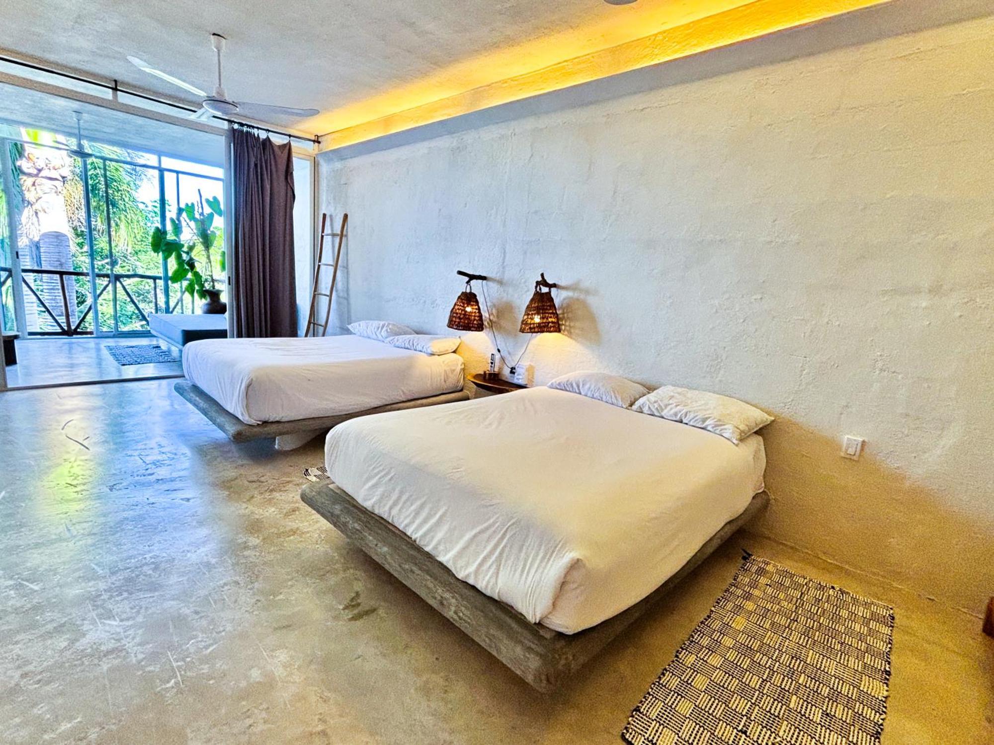 Patos -lagoon Front Villa