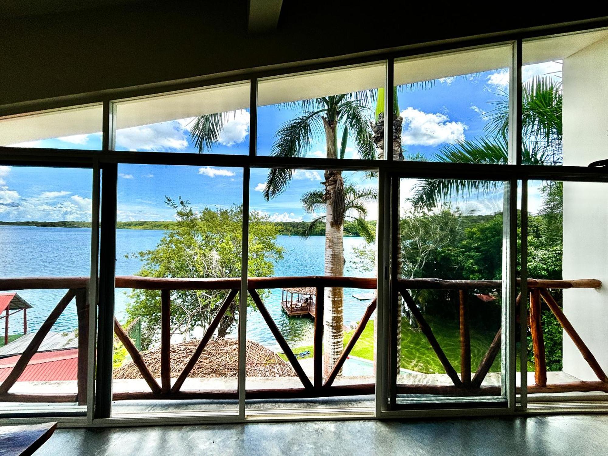Patos -lagoon Front Villa *