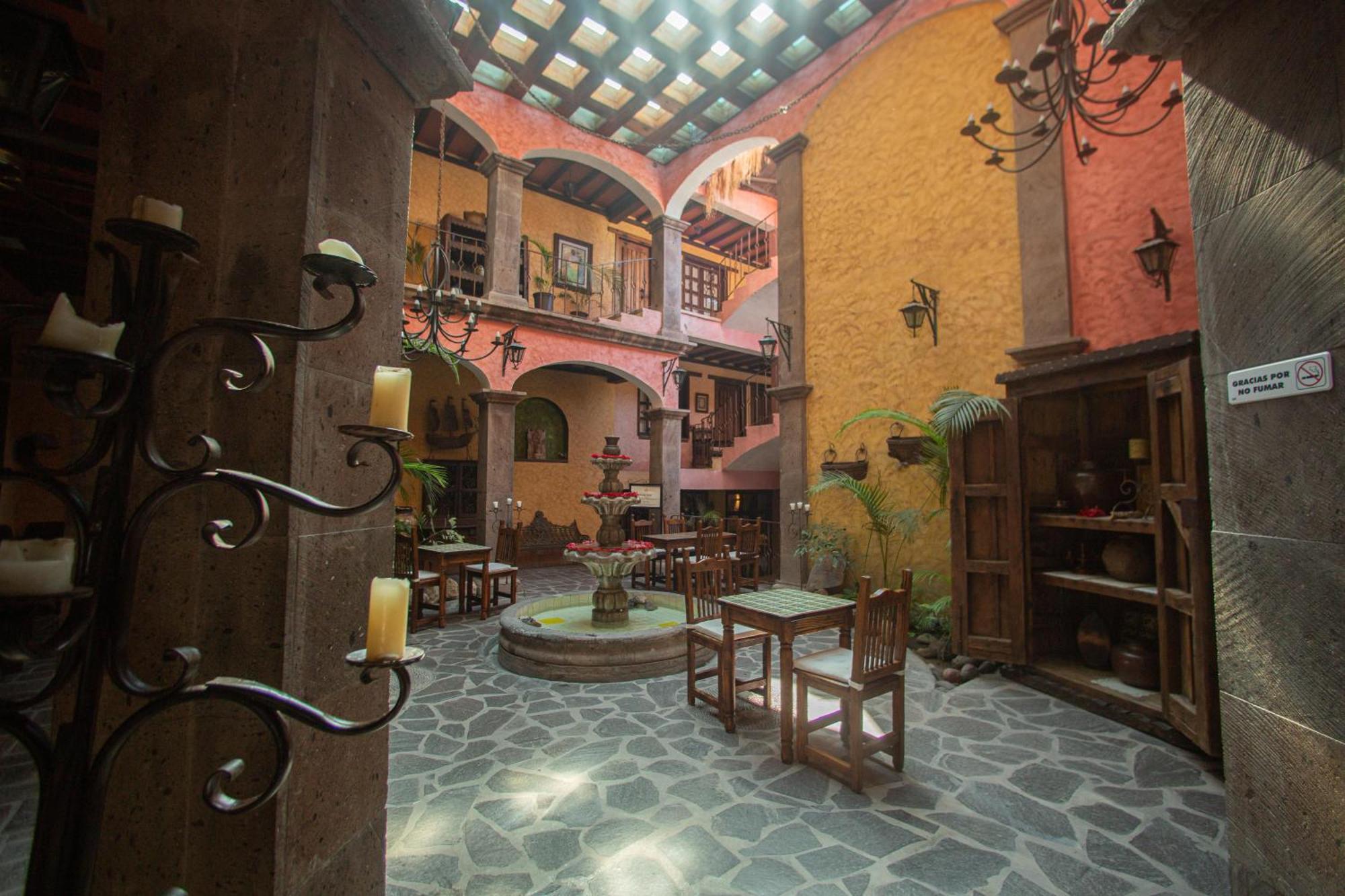 Boutique De Flores Loreto Hotel