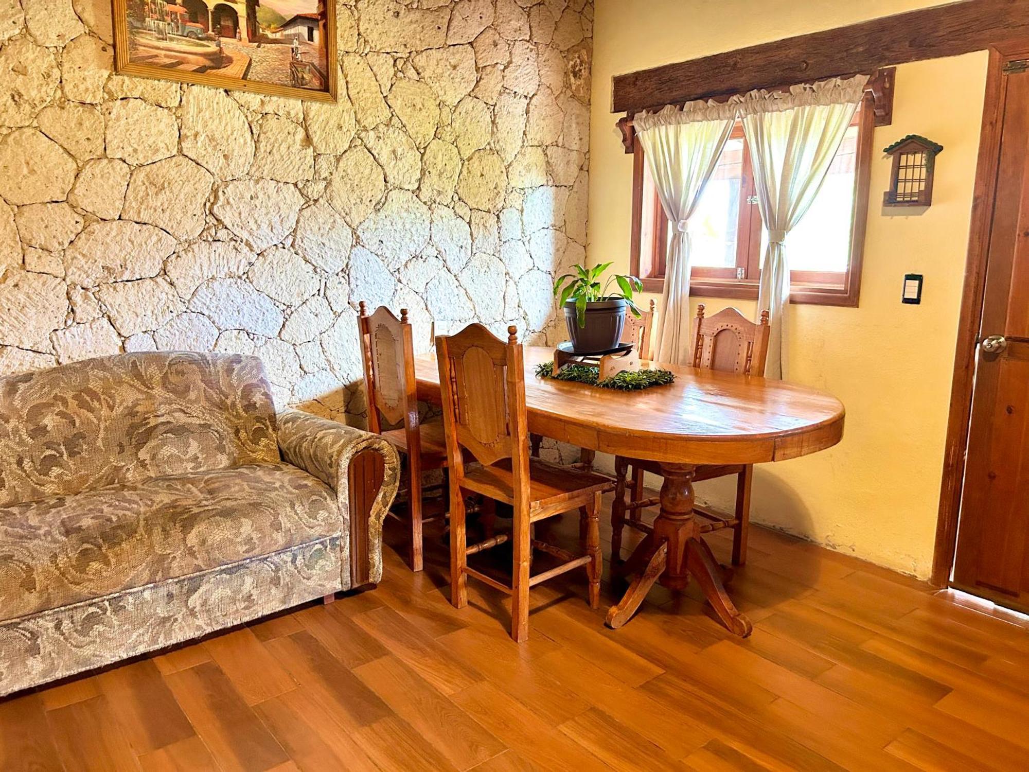 San Lazaro By Gestores Huasca de Ocampo