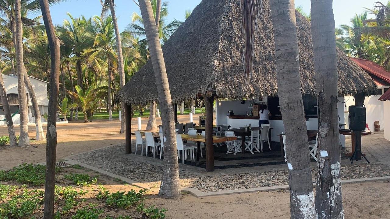 Polinesia Chamela Hotel 4*