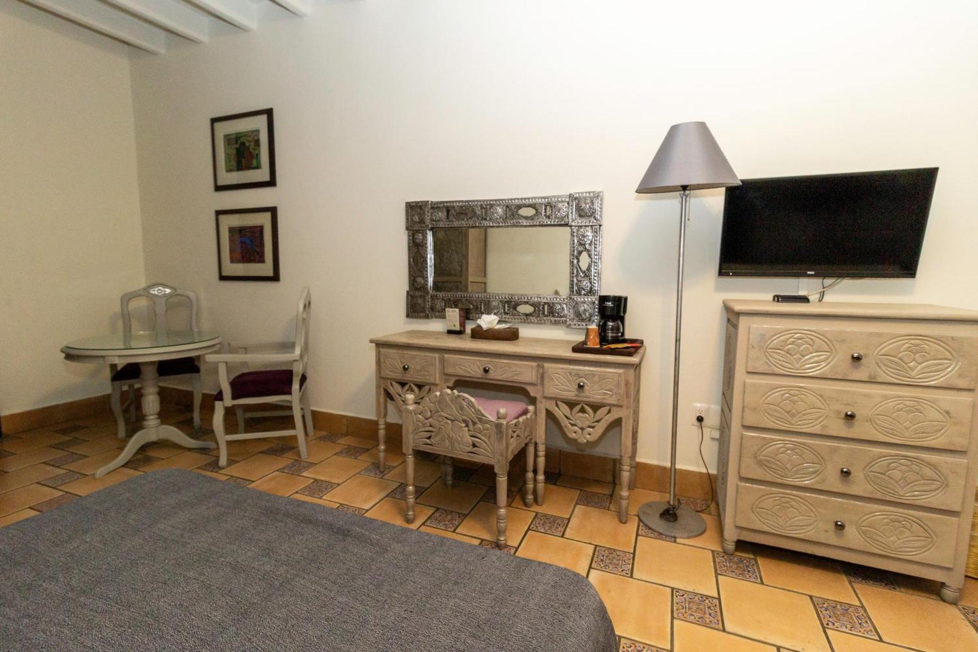 Hotel Boutique Naura Centro 4*